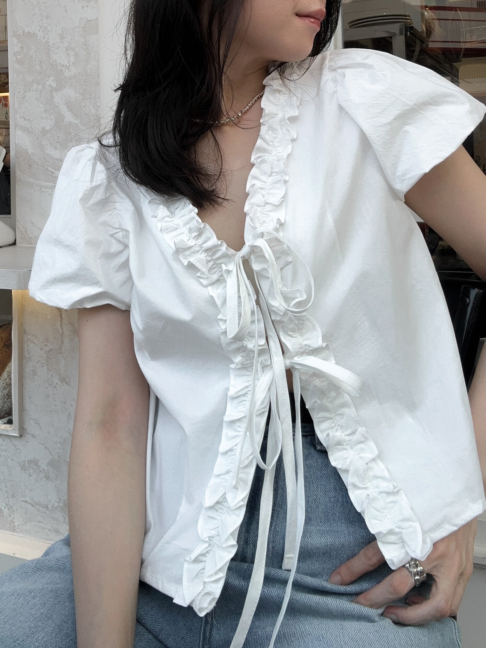 抓皺滾邊少女綁帶上衣