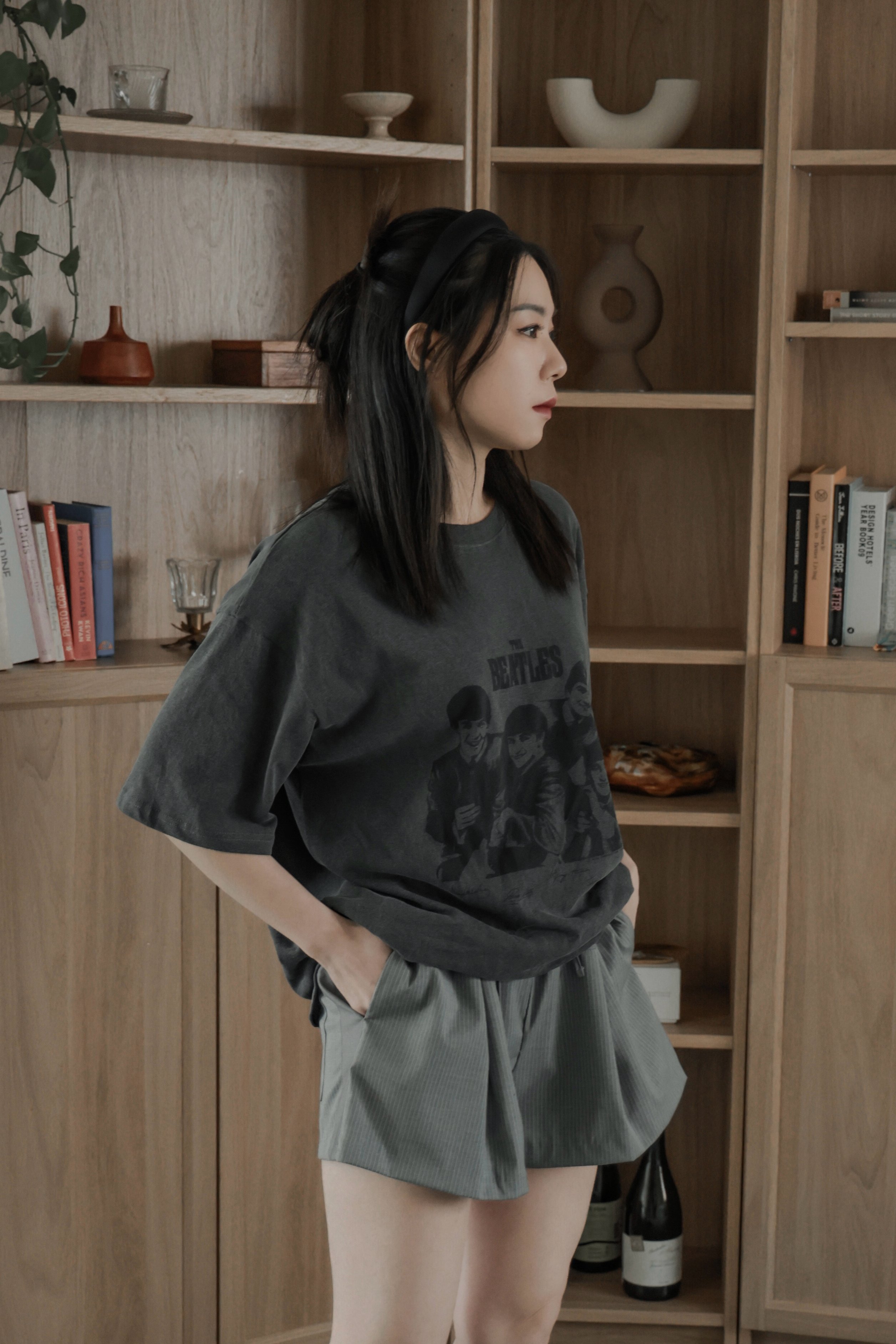 鬆緊拼接西裝條紋短褲