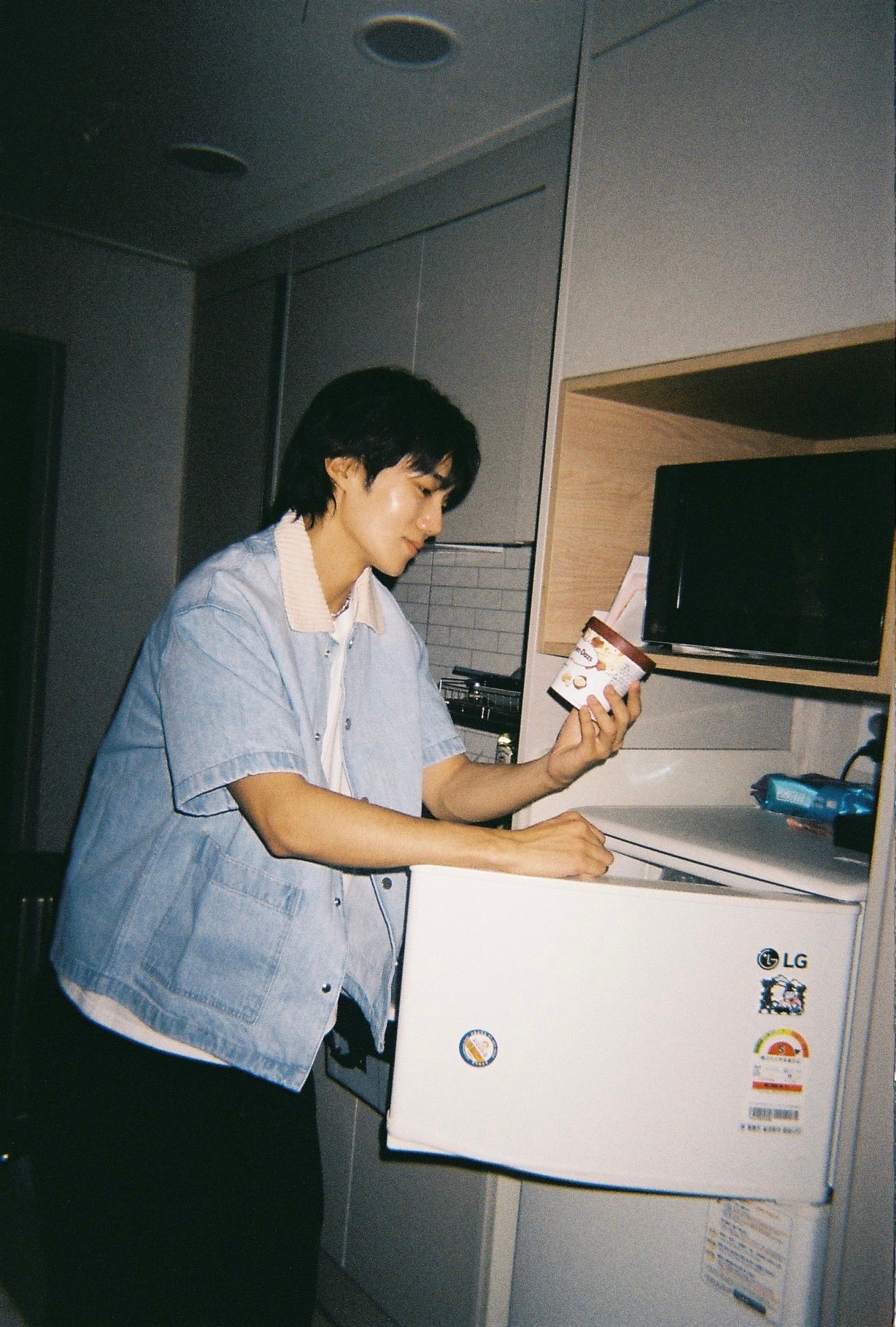 歐巴的針織拼接牛仔襯衫