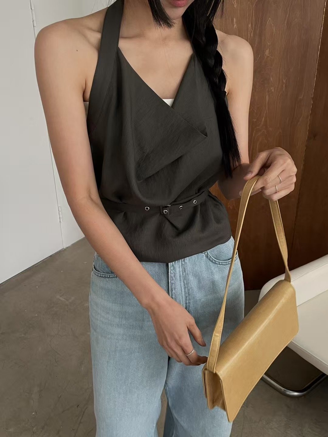 棉麻附綁帶繞頸設計背心