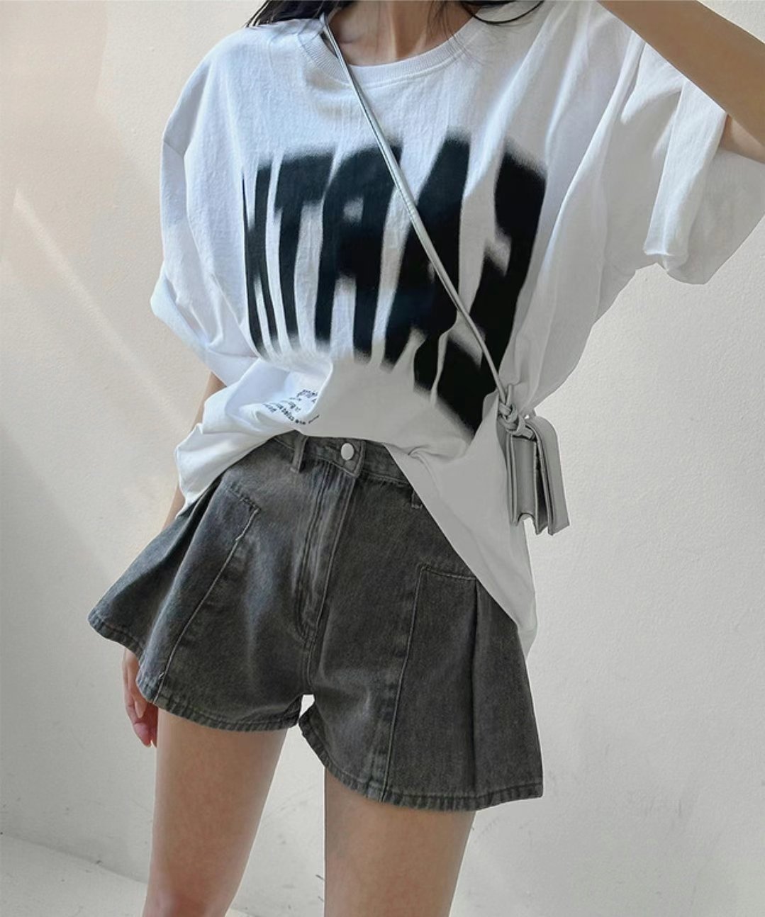 顯瘦車線牛仔短褲