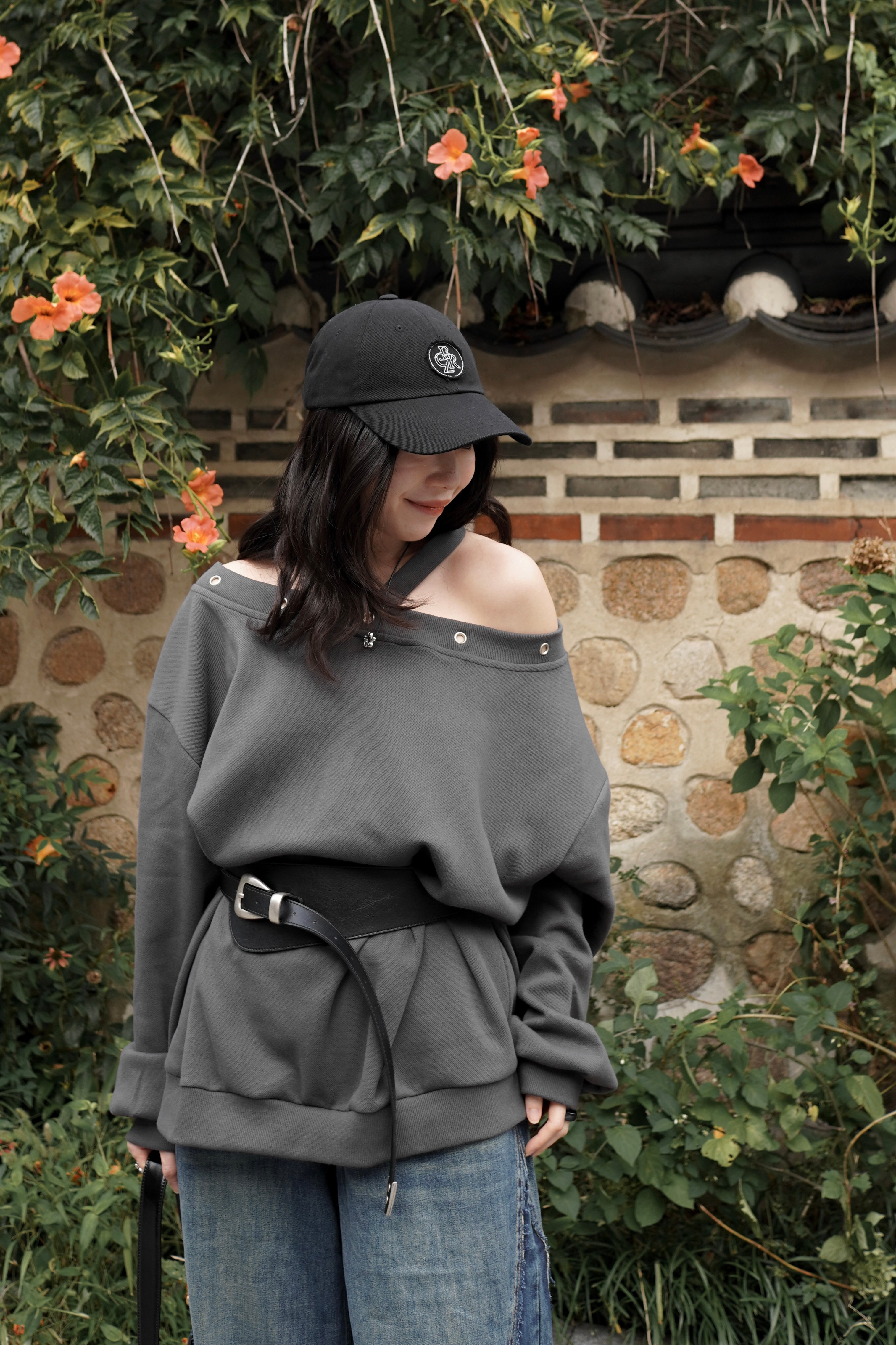 隨性斜肩/一字領兩穿大學踢