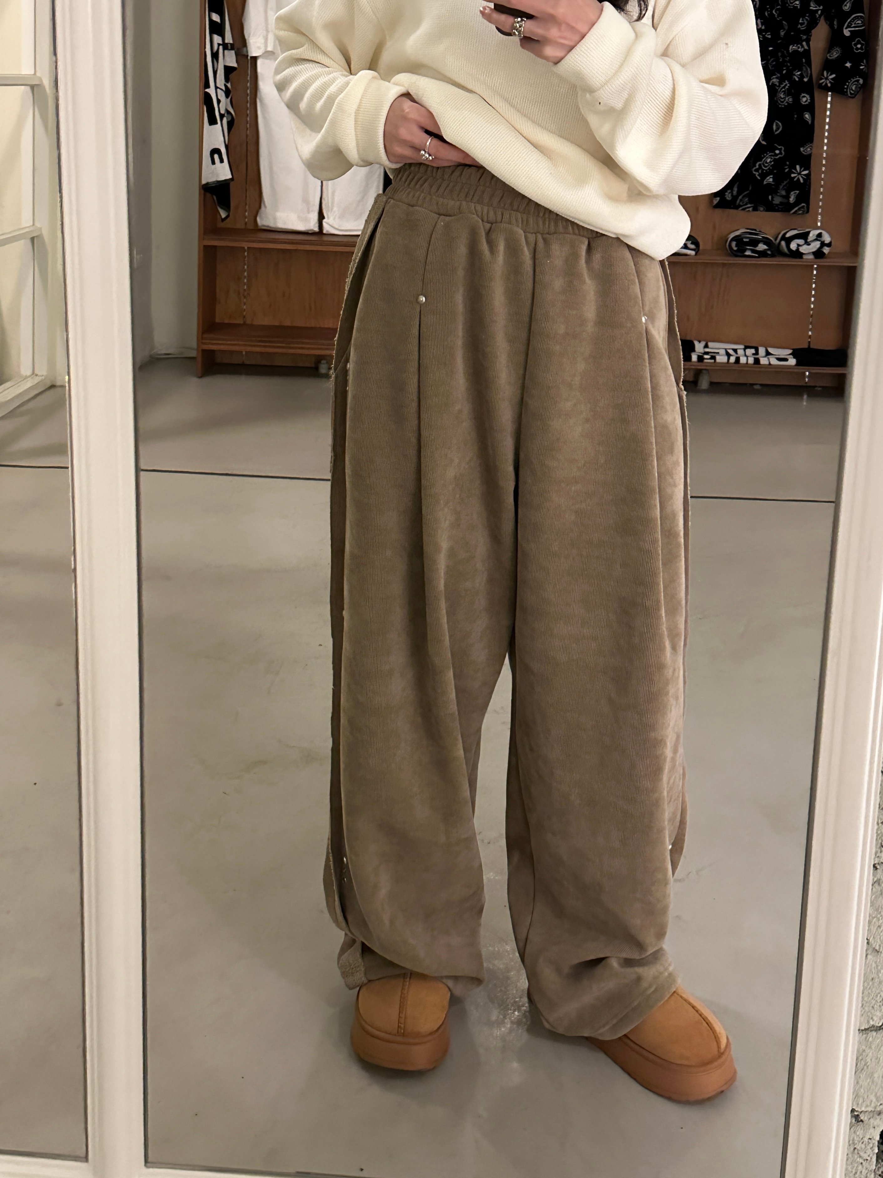 柔軟燈芯絨內刷絨寬褲（自留）