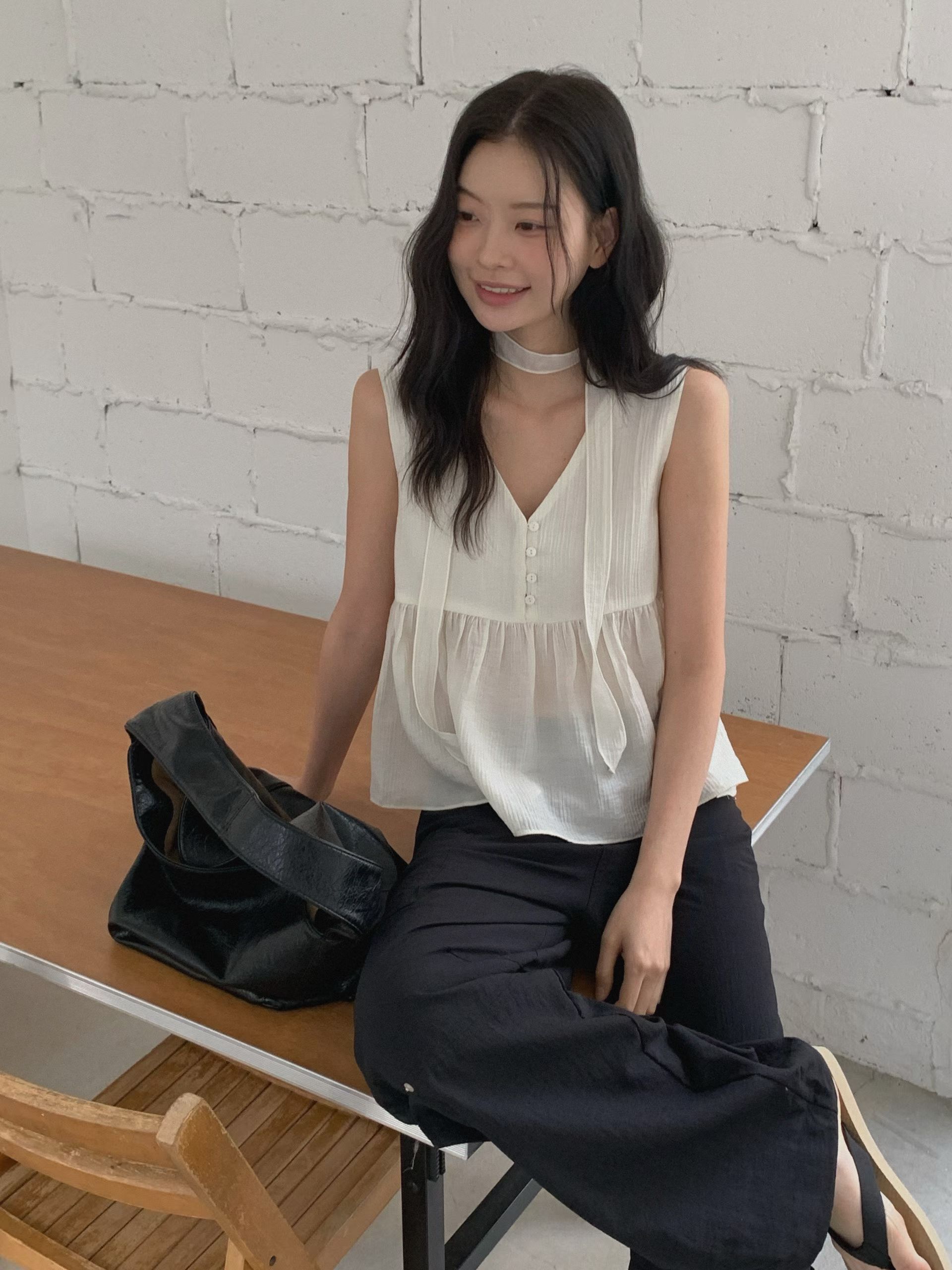 韓系小眾輕透綁帶無袖上衣
