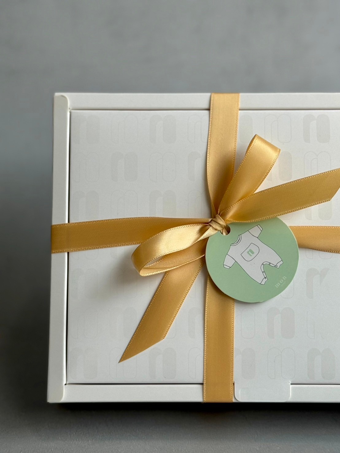 彌月蛋糕禮盒-客製化 (預訂請私訊)