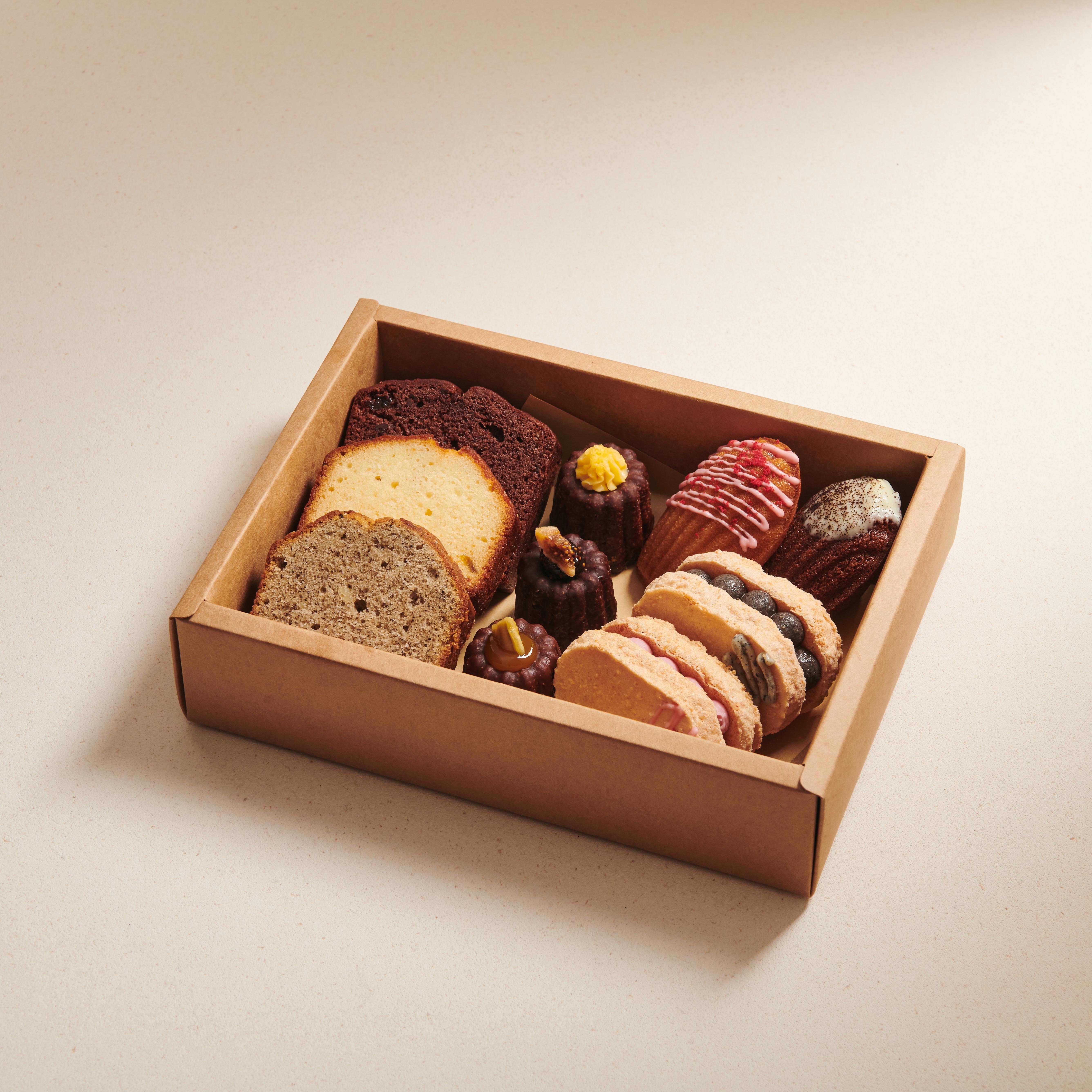 大LOGO禮盒2包裝加購-銀色（此為空盒）