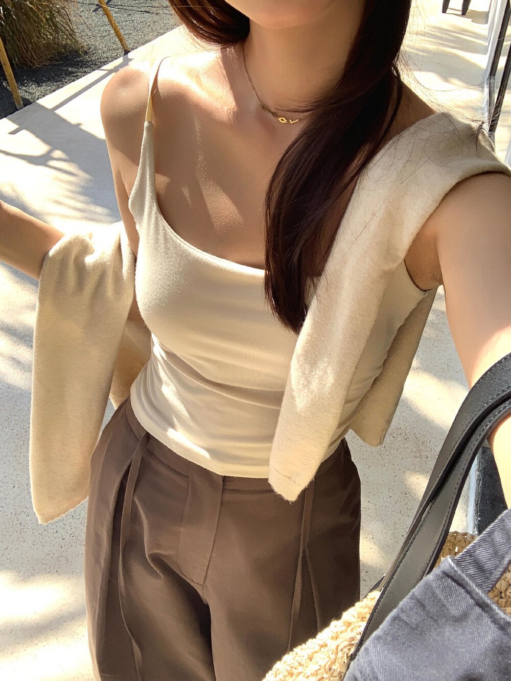 透氣吊帶修身背心（10colors)