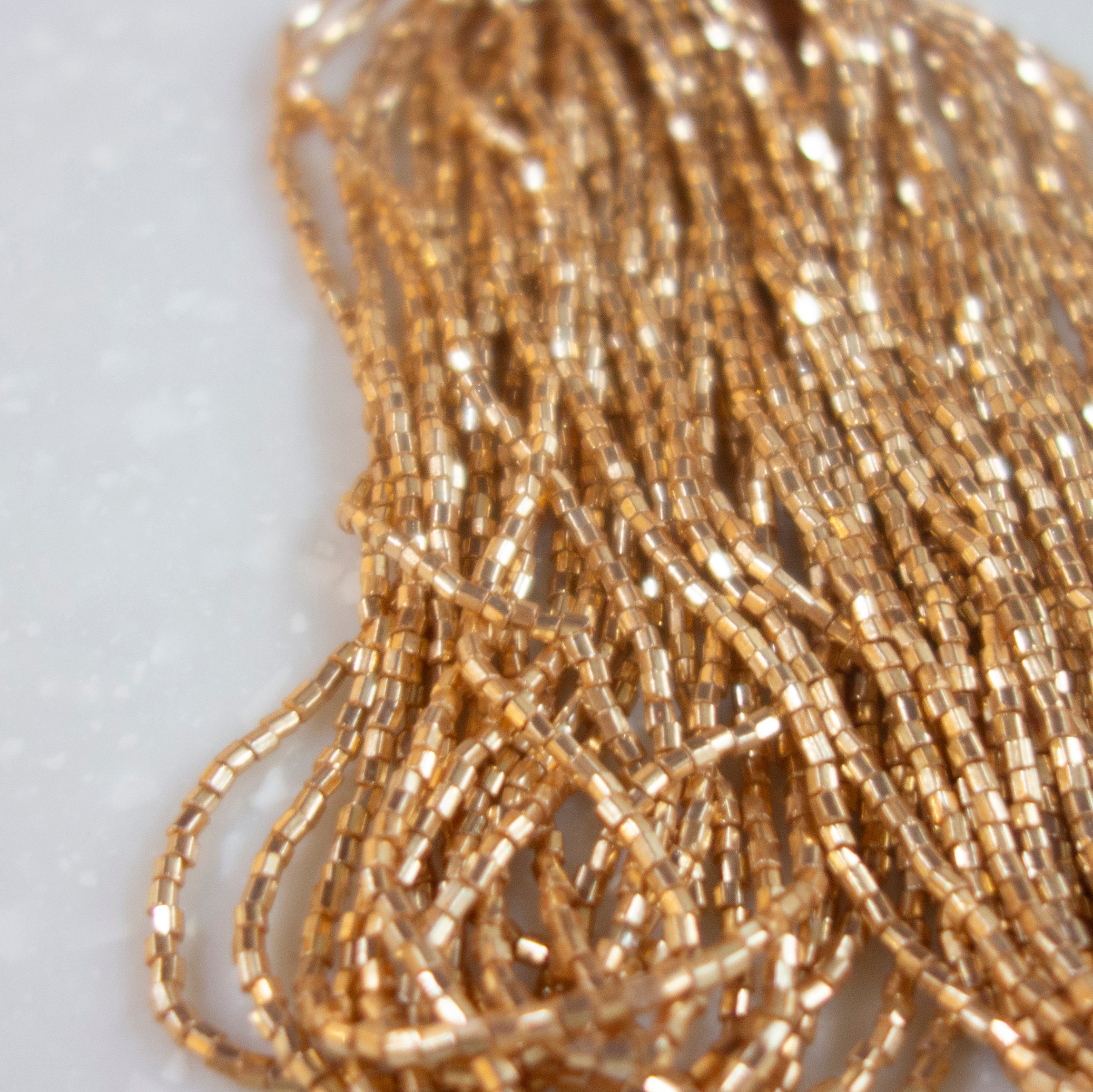 2 CUT BEADS 10°