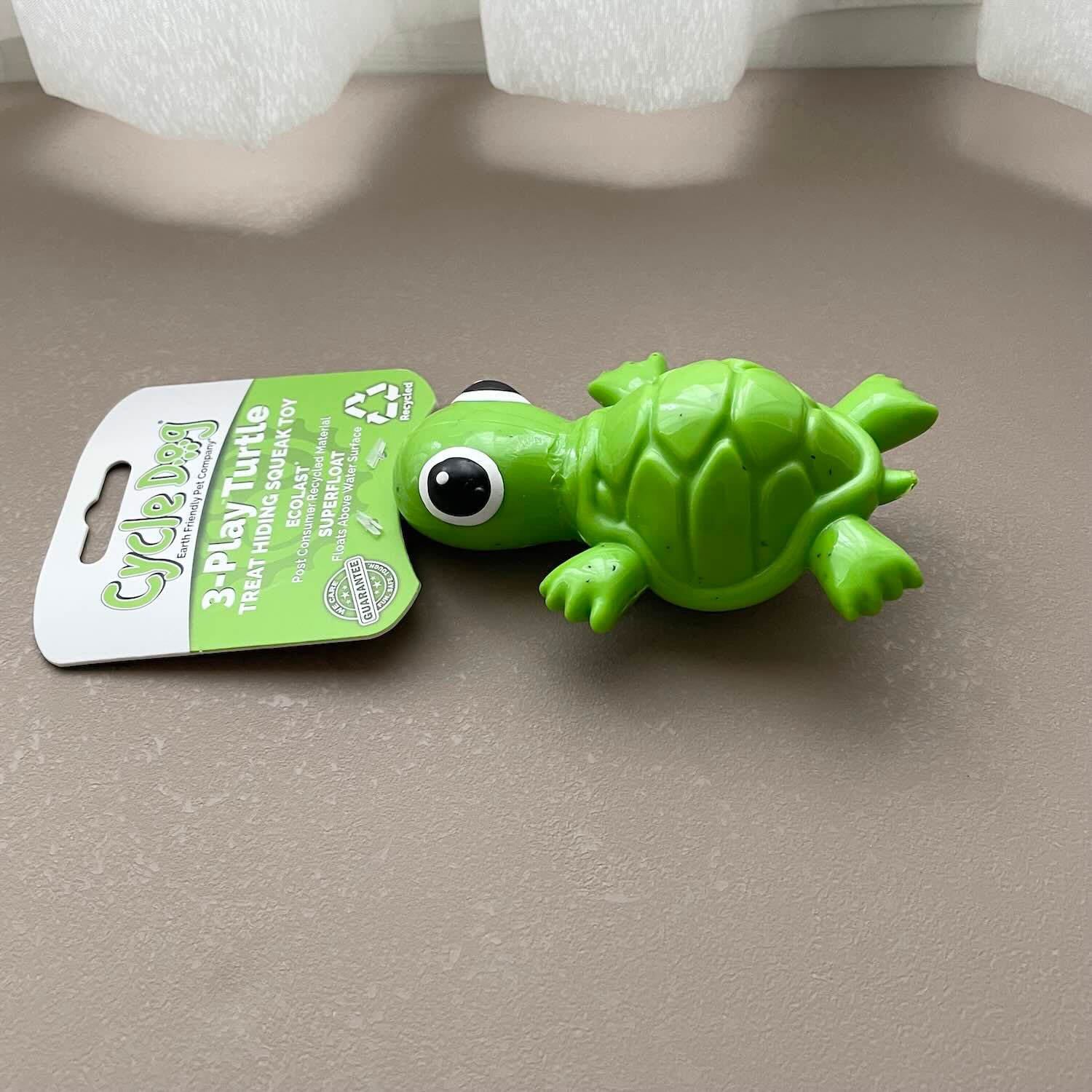 Cycle Dog Ecolast Rubber Toy 多元互動烏龜玩具（藏食、浮水、Ecolast環保材質）