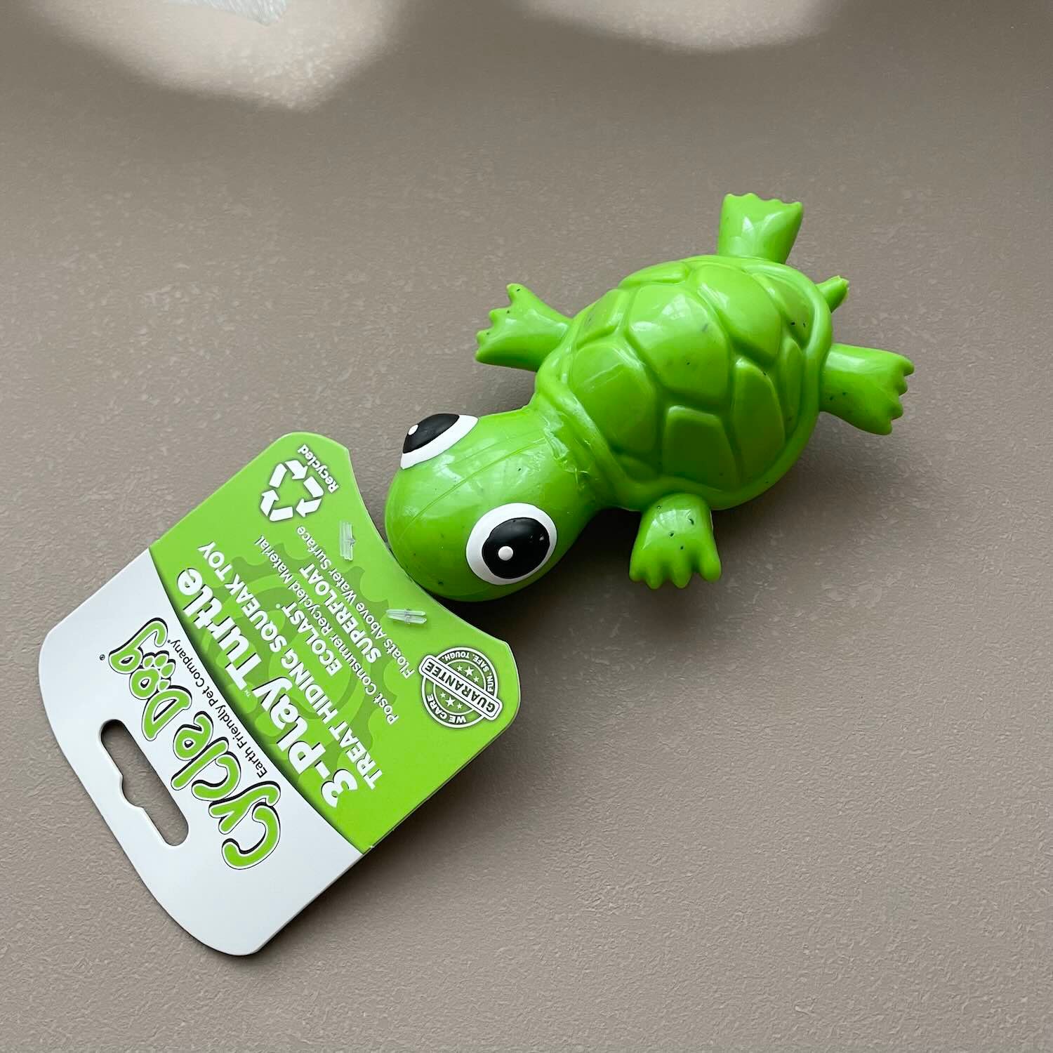 Cycle Dog Ecolast Rubber Toy 多元互動烏龜玩具（藏食、浮水、Ecolast環保材質）