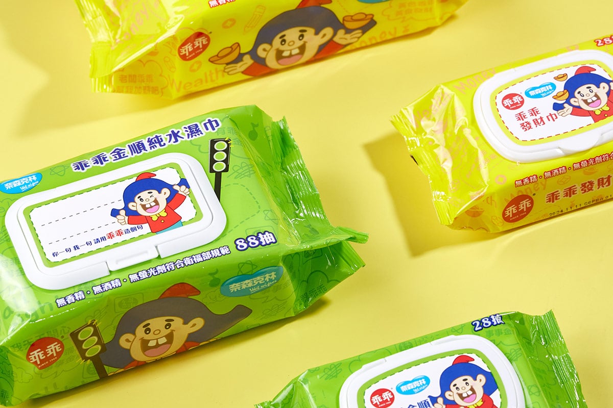 奈森克林×乖乖聯名發財巾掀熱潮