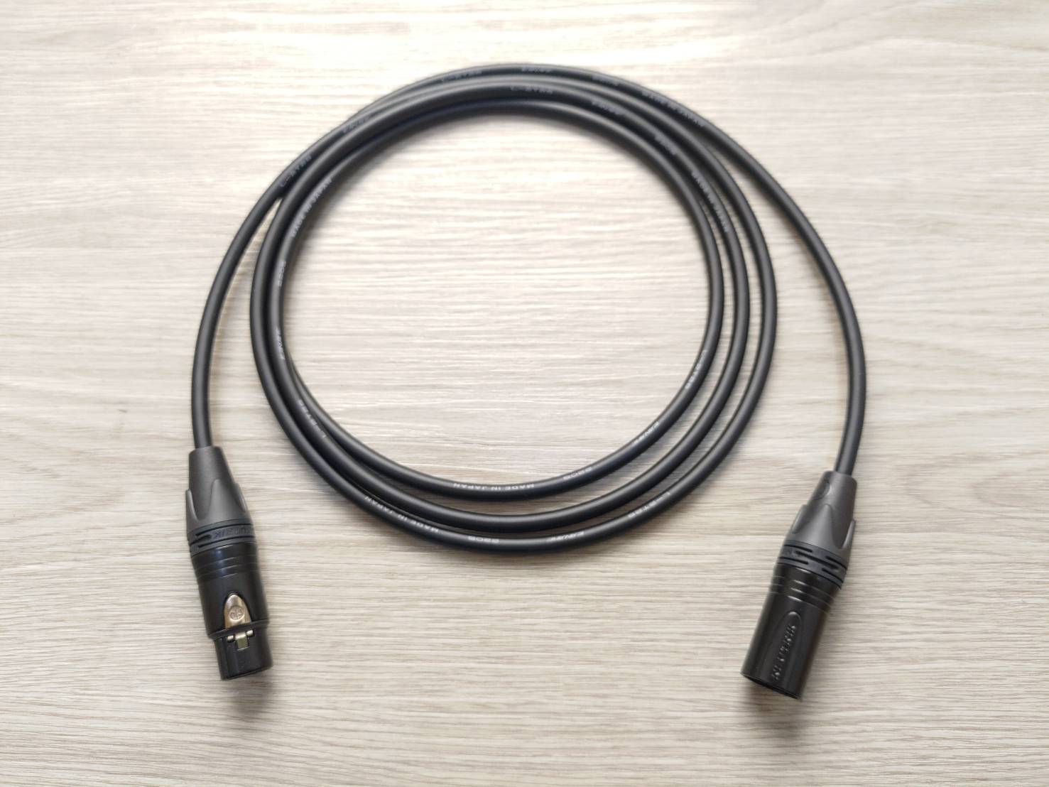 平衡音訊導線=[CANARE/L-2T2S]+[NEUTRIK鍍金/XLR公+XLR母+TRS]