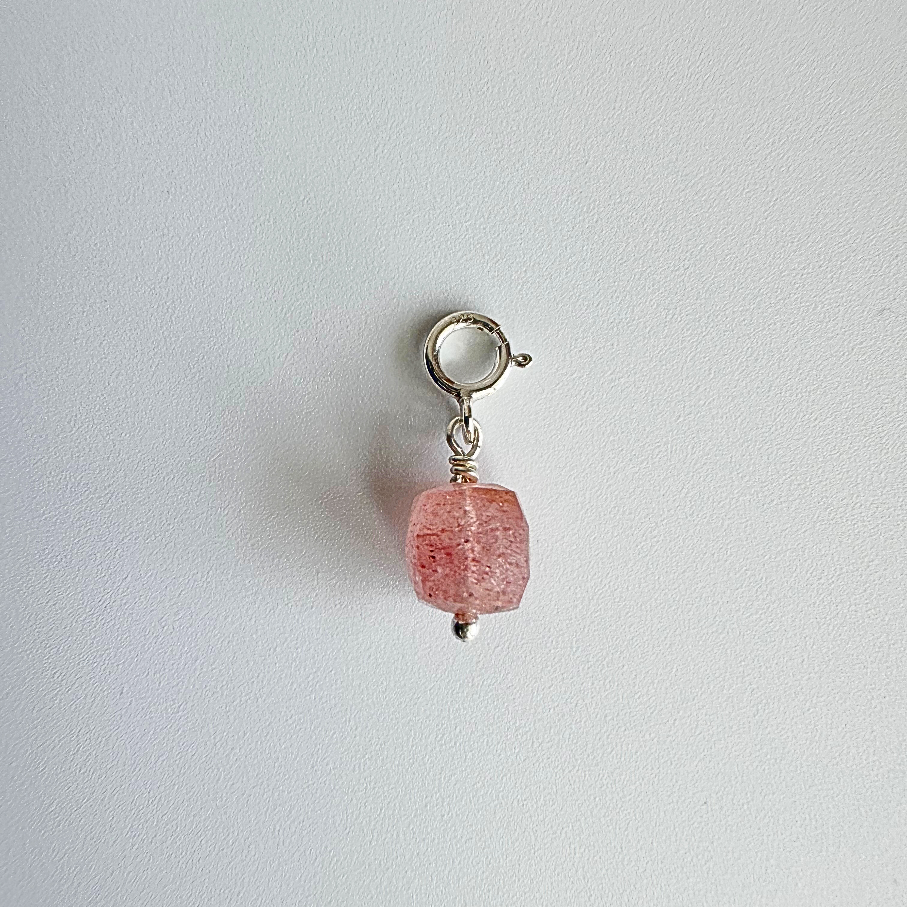 Strawberry Whisper 墜飾