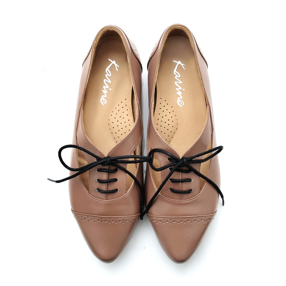 karine(MIT台灣製)全真皮尖頭綁帶內增高牛津鞋-駝色