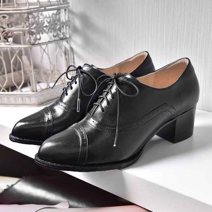 karine(MIT台灣製)全真皮綁帶牛津粗跟踝靴-黑色