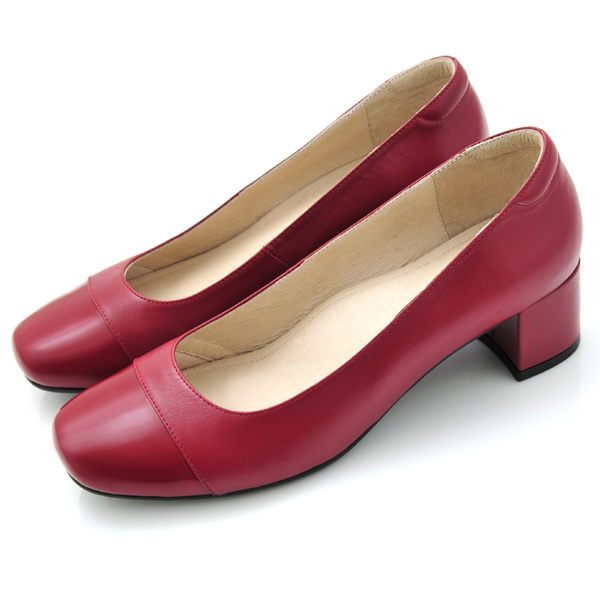karine(MIT台灣製)全真皮拼接方頭粗跟包鞋-拉丁紅