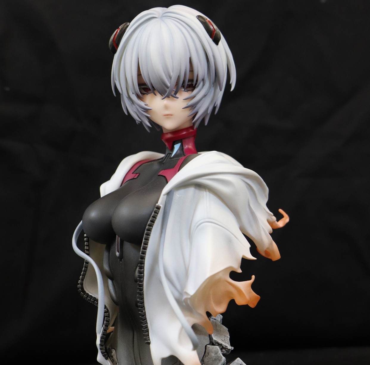 【預購】Eva新世紀福音戰士 塗裝成品 綾波零胸像 X 漆匠工作室