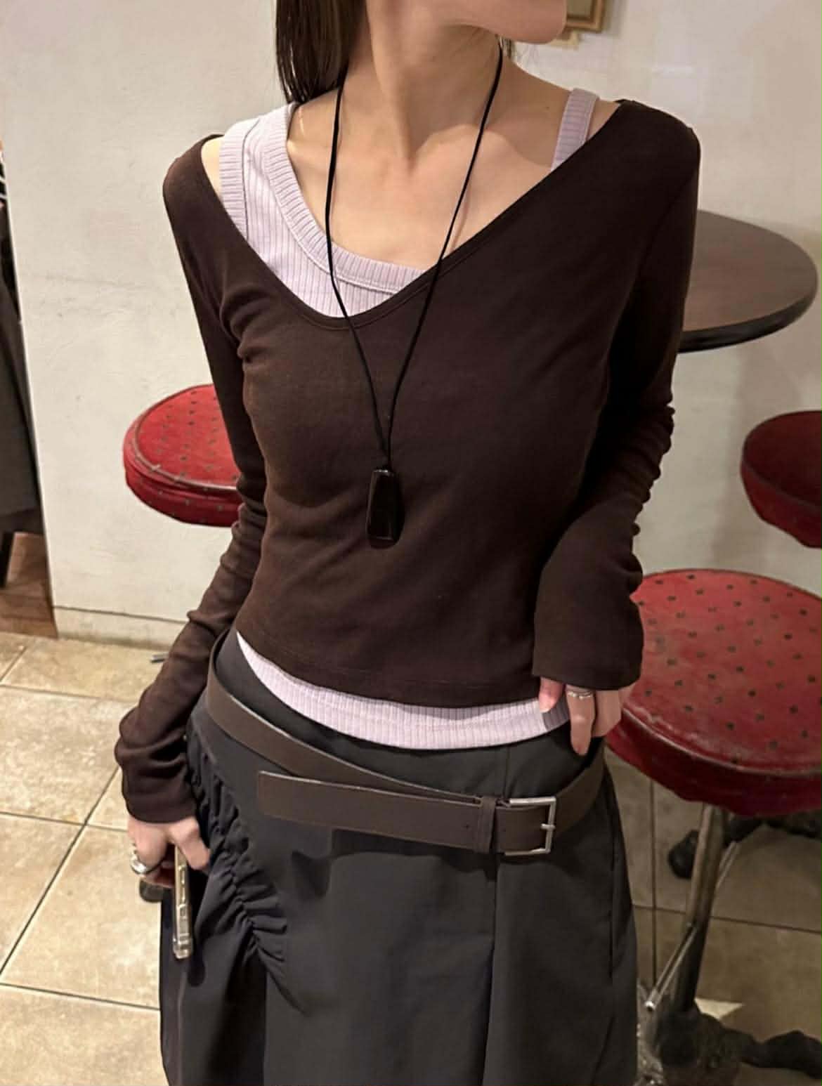 斜挖領薄長袖 ( 4色 )