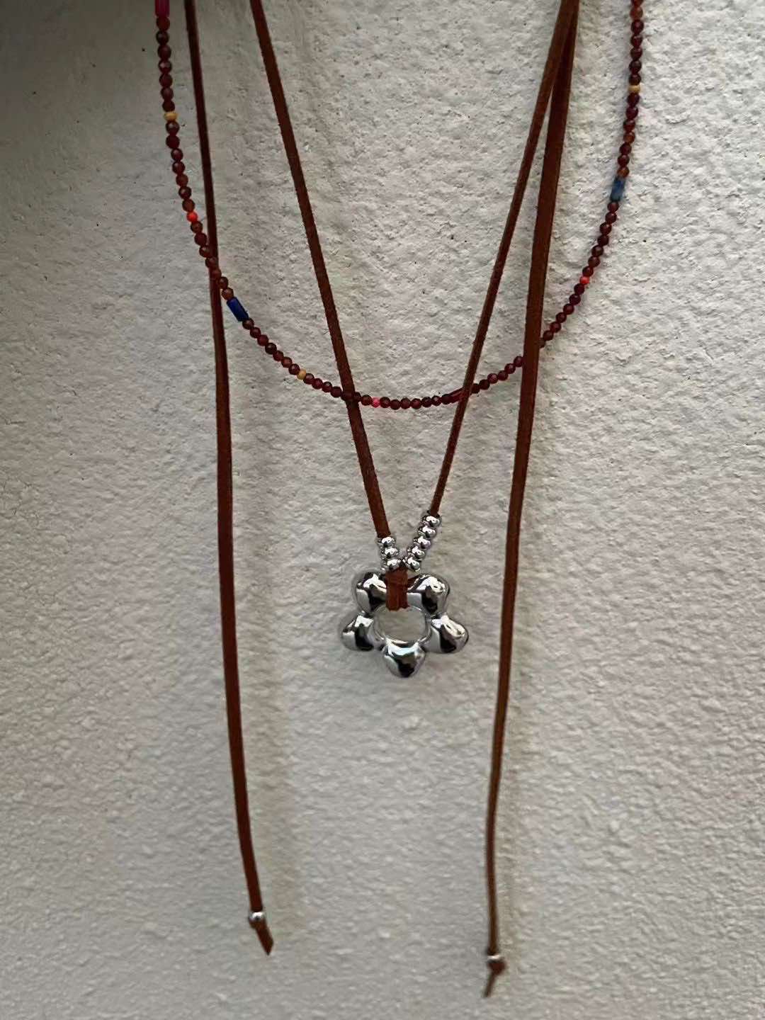 可調咖色麂皮小花長鍊