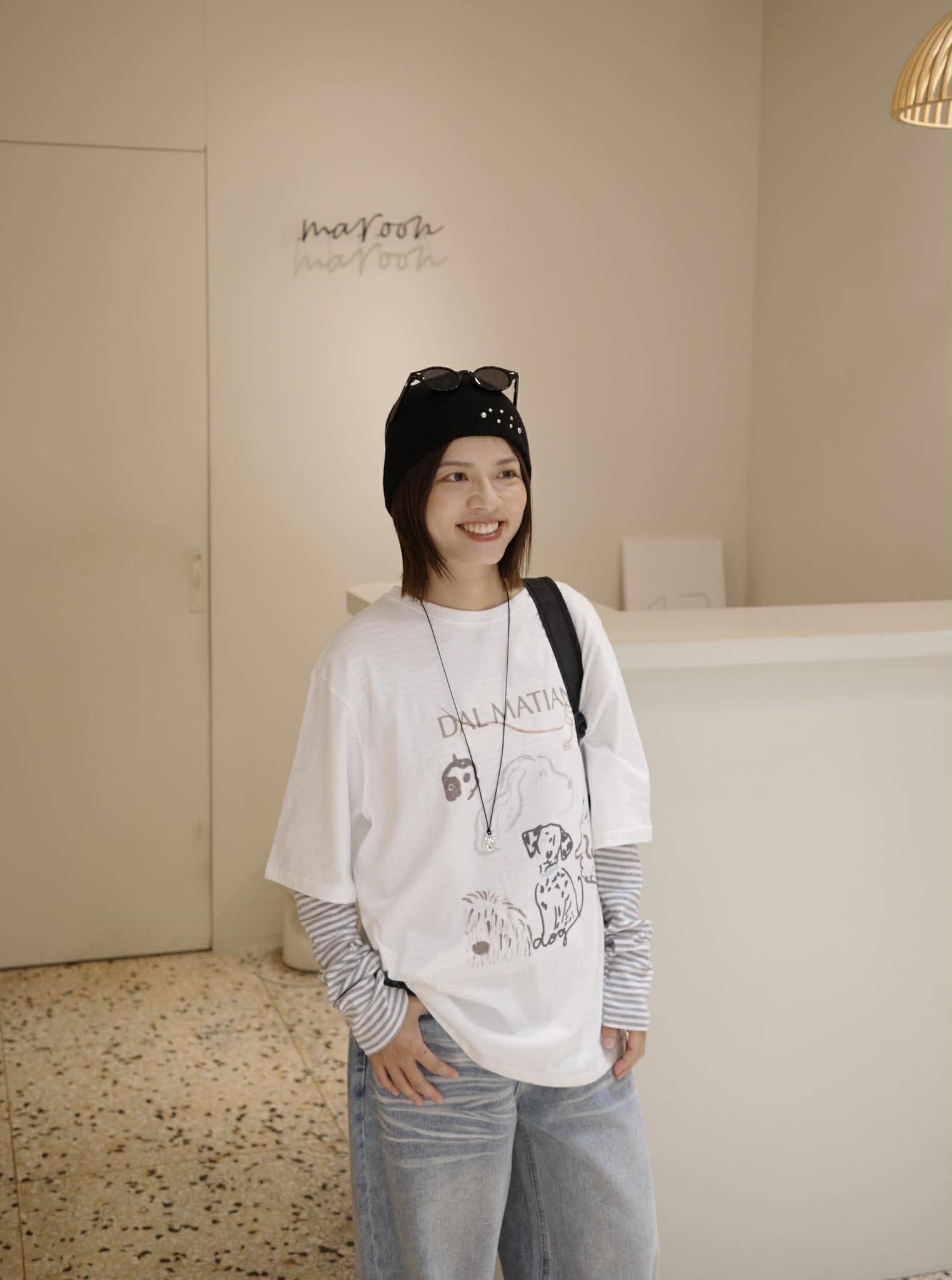 手繪感可愛小狗TEE ( 白色 )