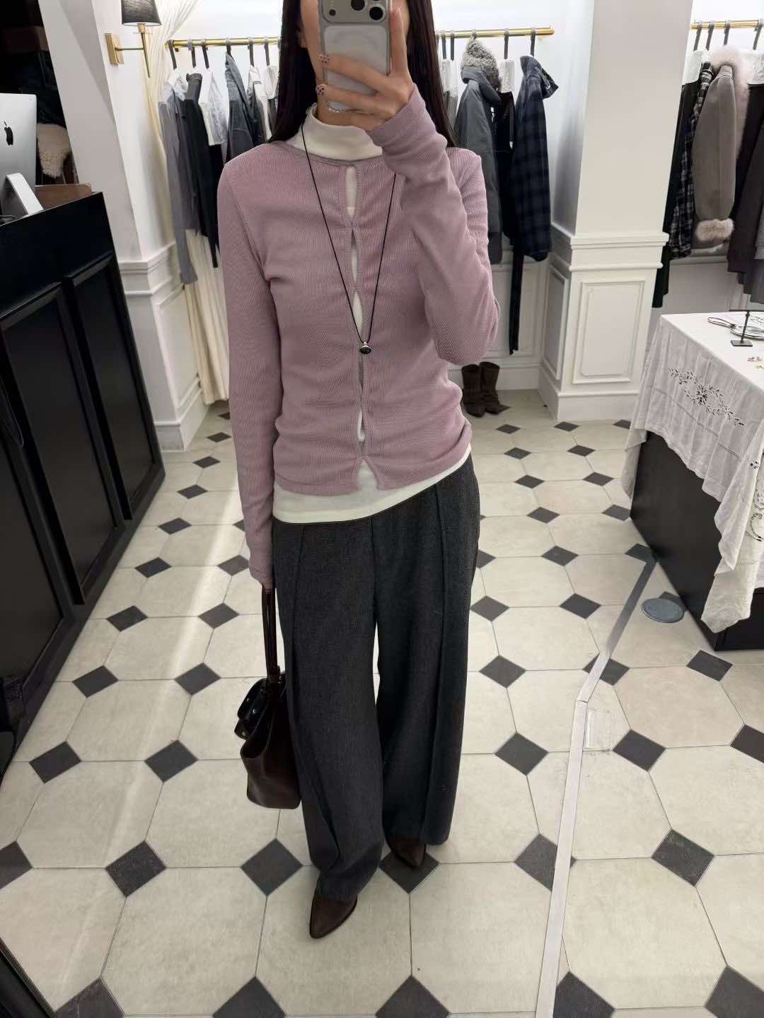 開洞造型兔毛衫 ( 3色 / 少量現貨 )