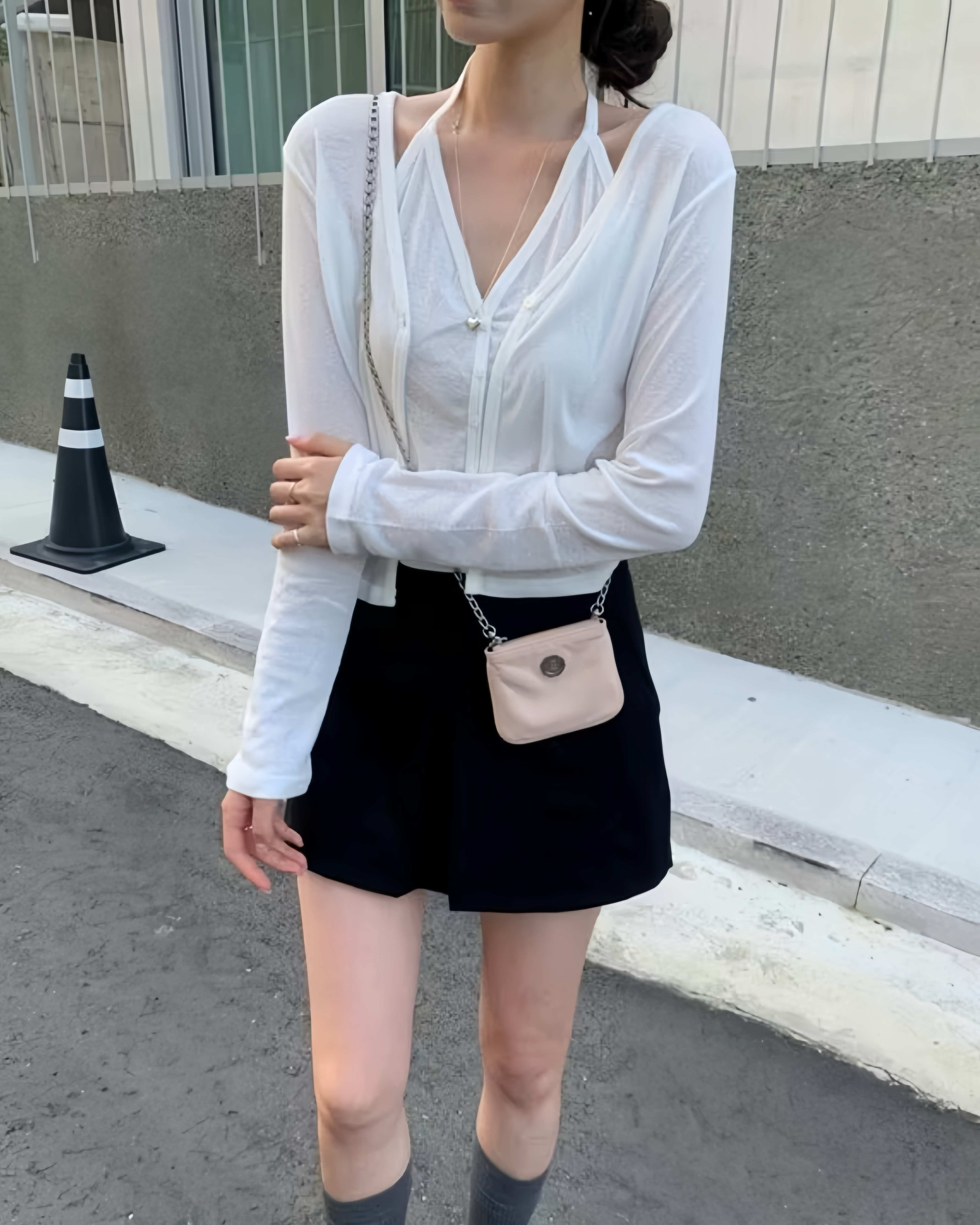 𝐀𝟐𝟎 氣質假兩件掛脖上衣💌 ( 𝟐 𝐜𝐨𝐥𝐨𝐫𝐬 )