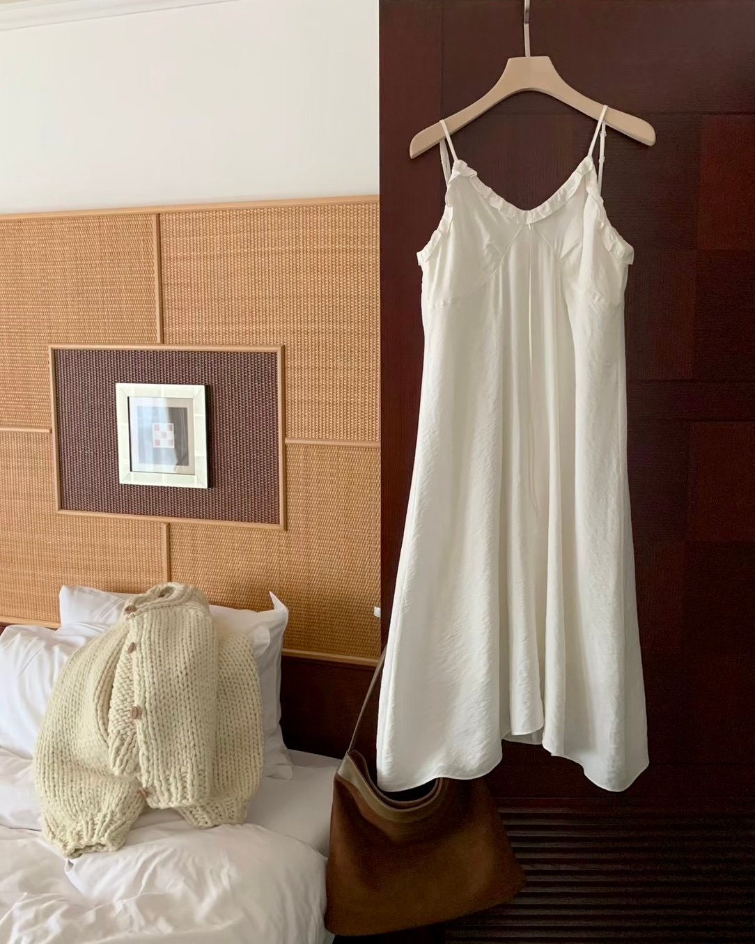 𝐀𝟎𝟑 香草法式吊帶長洋裝🦢
