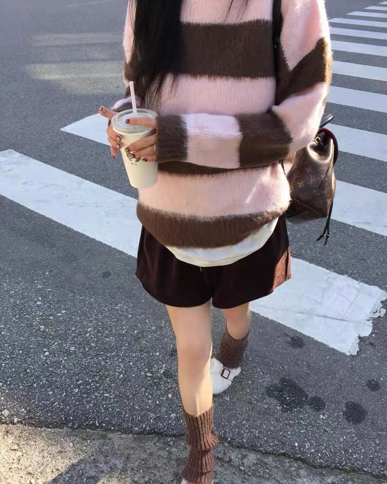 𝐃𝟎𝟑 草莓巧克力千層毛衣🍫