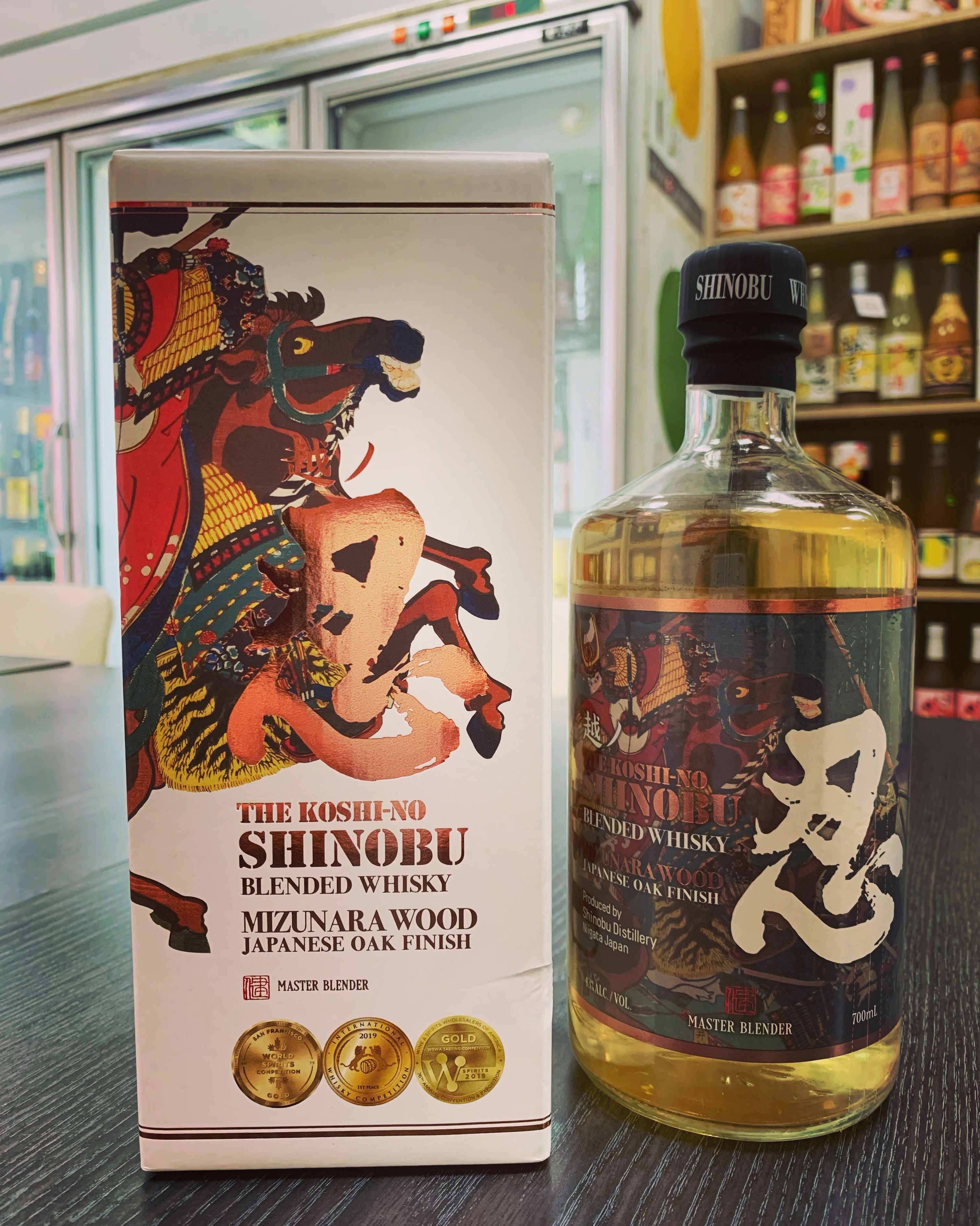 忍 調和威士忌700ml