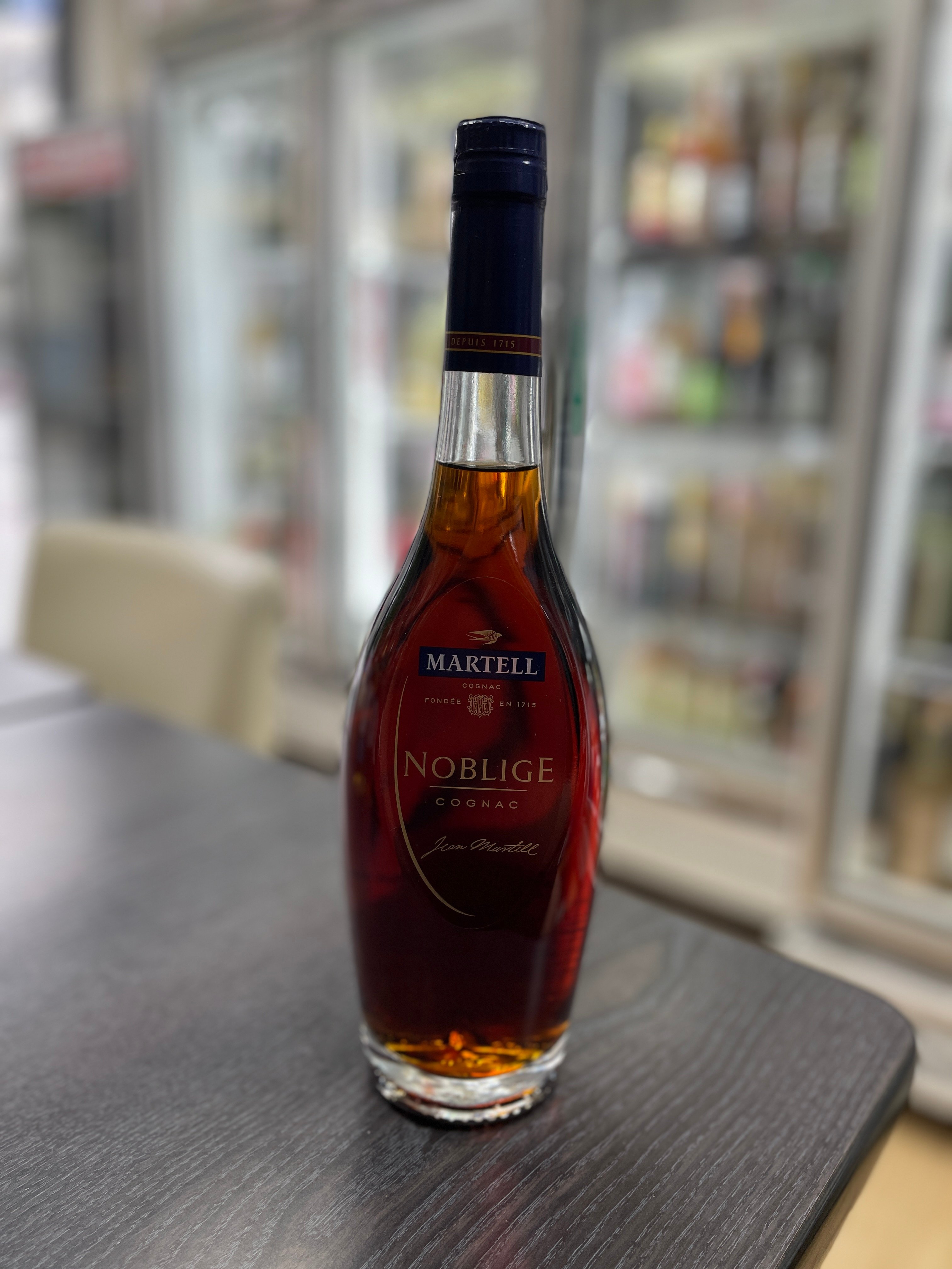 MARTELL NOBLIGE  馬爹利 名仕干邑白蘭地