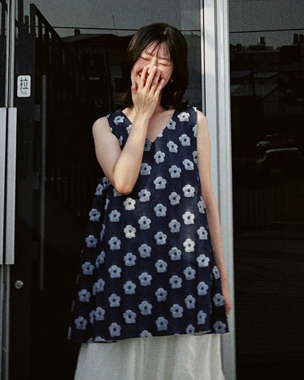witharch小花牛仔上衣-藍