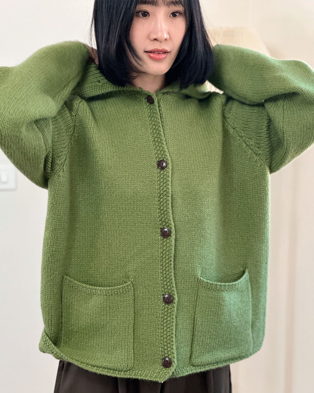 極簡翻領開襟外套