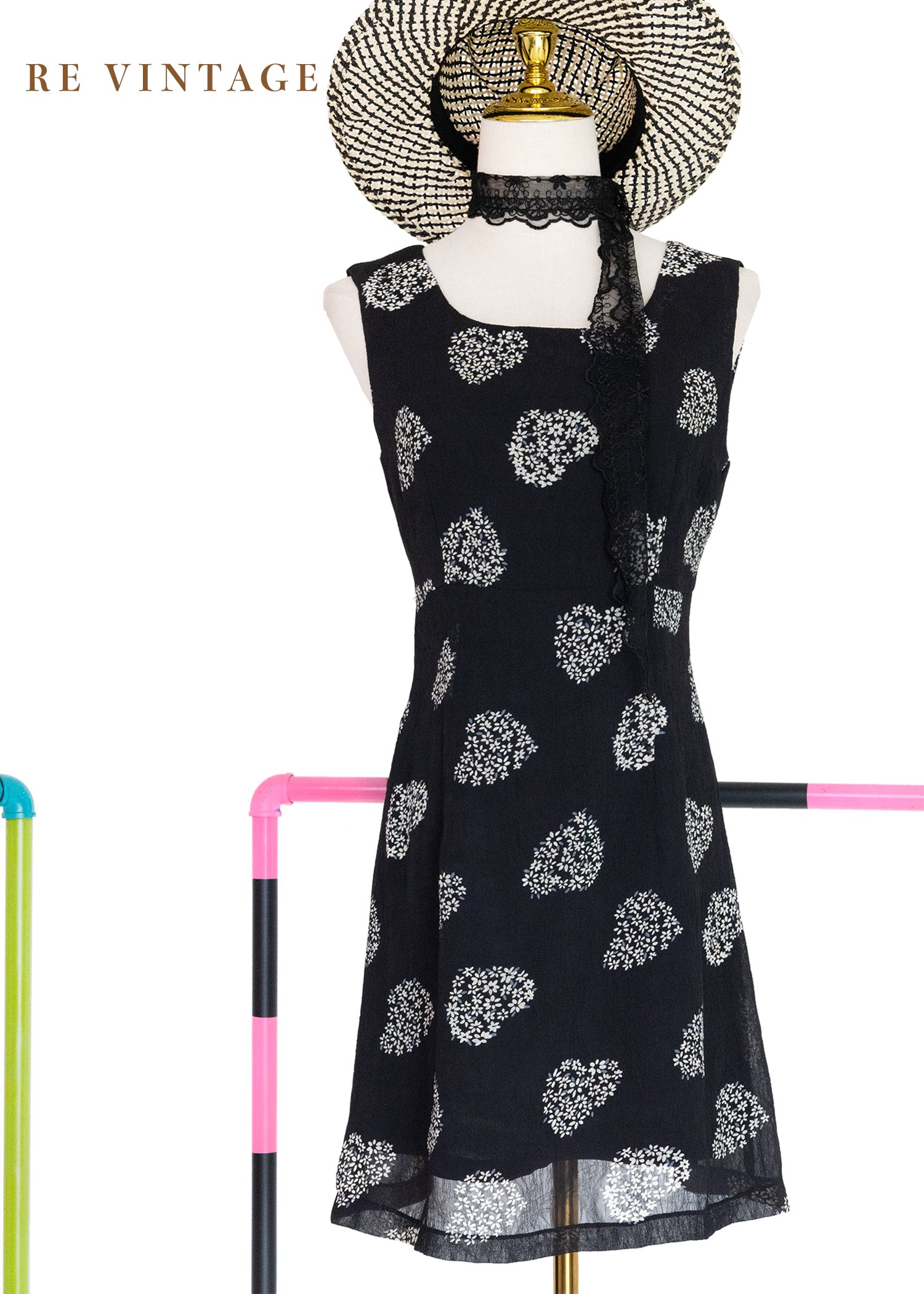 花心黑雨愛心小花迷你洋裝