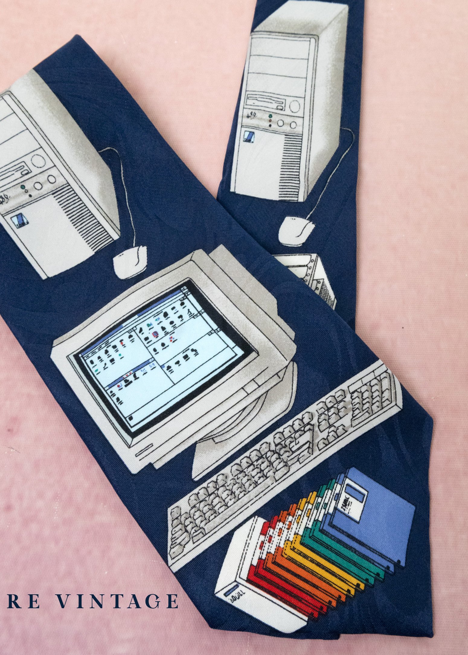 數位時代的最初夢境 - 科技硬核圖鑑領帶