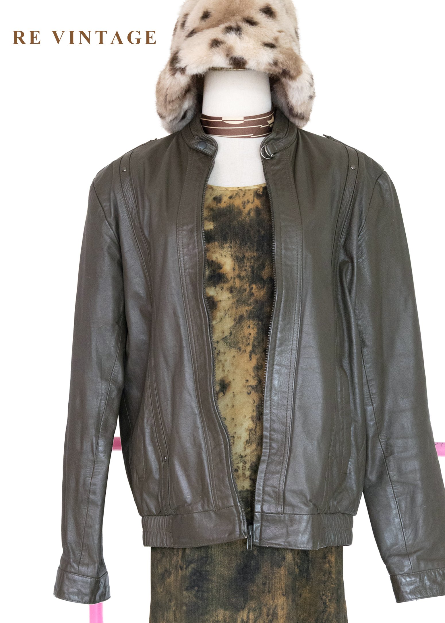 末日荒遠的率性皮革外套