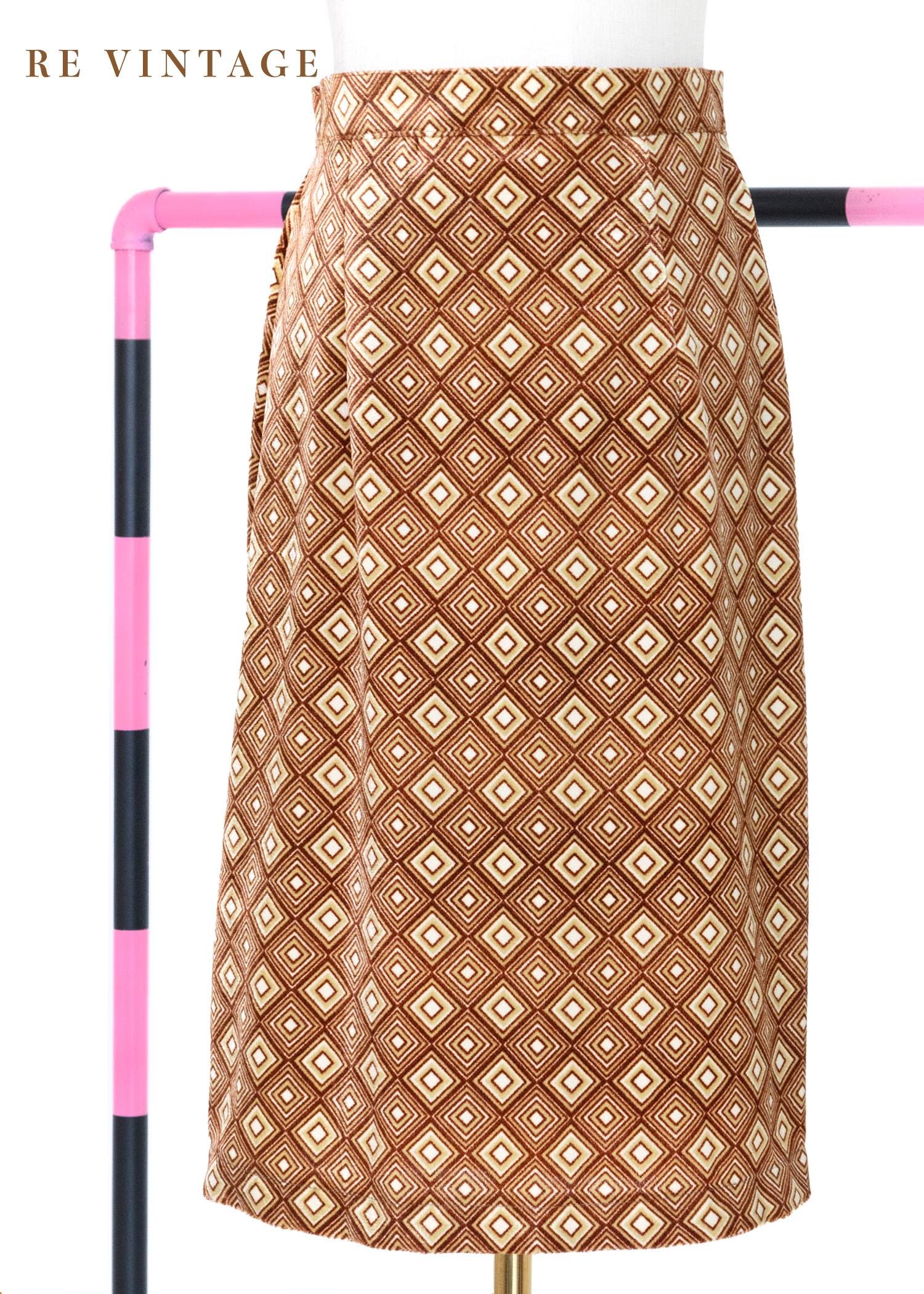 萬花筒菱格紋絨布短裙（26"）