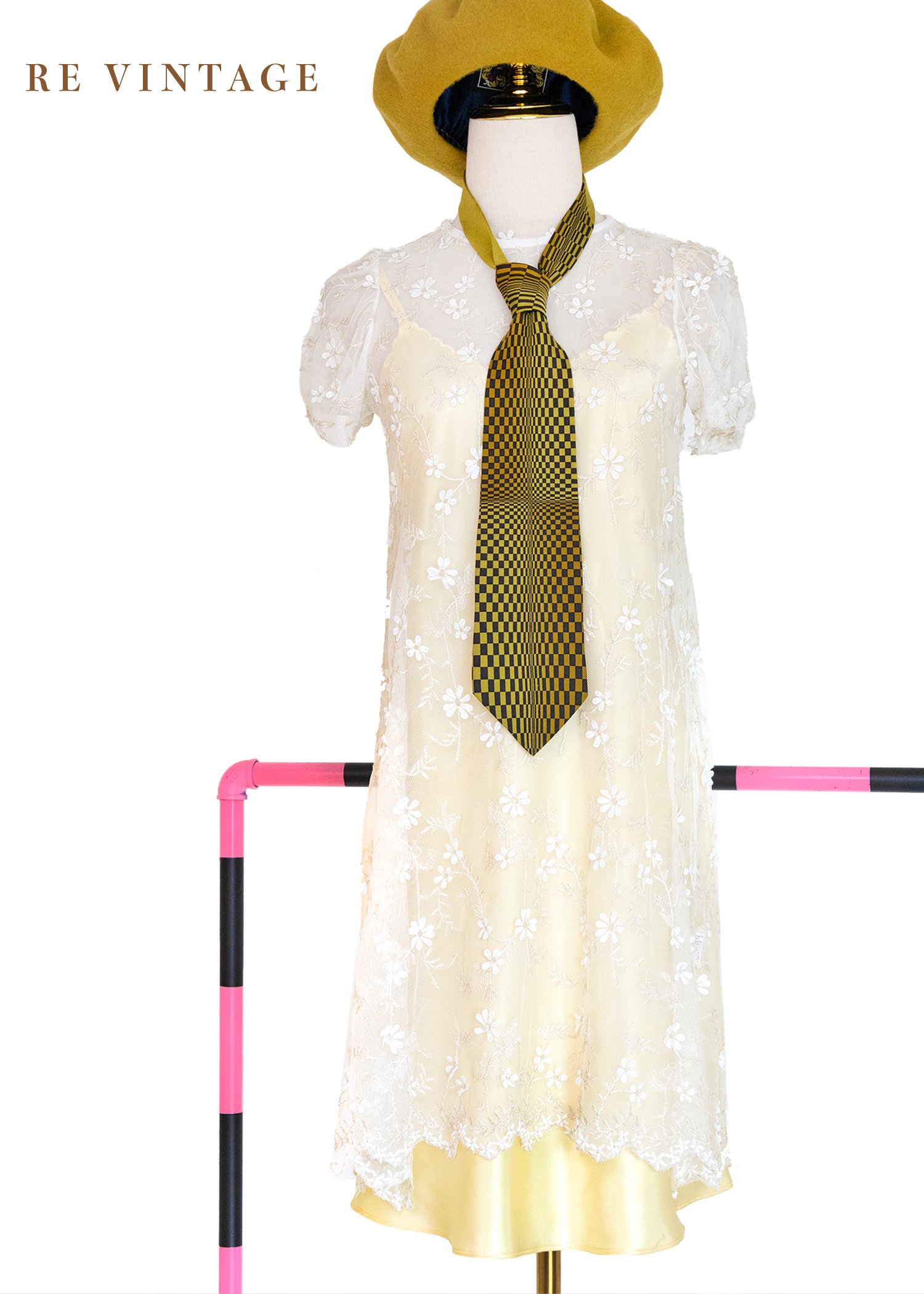 法式金光花語刺繡透膚洋裝