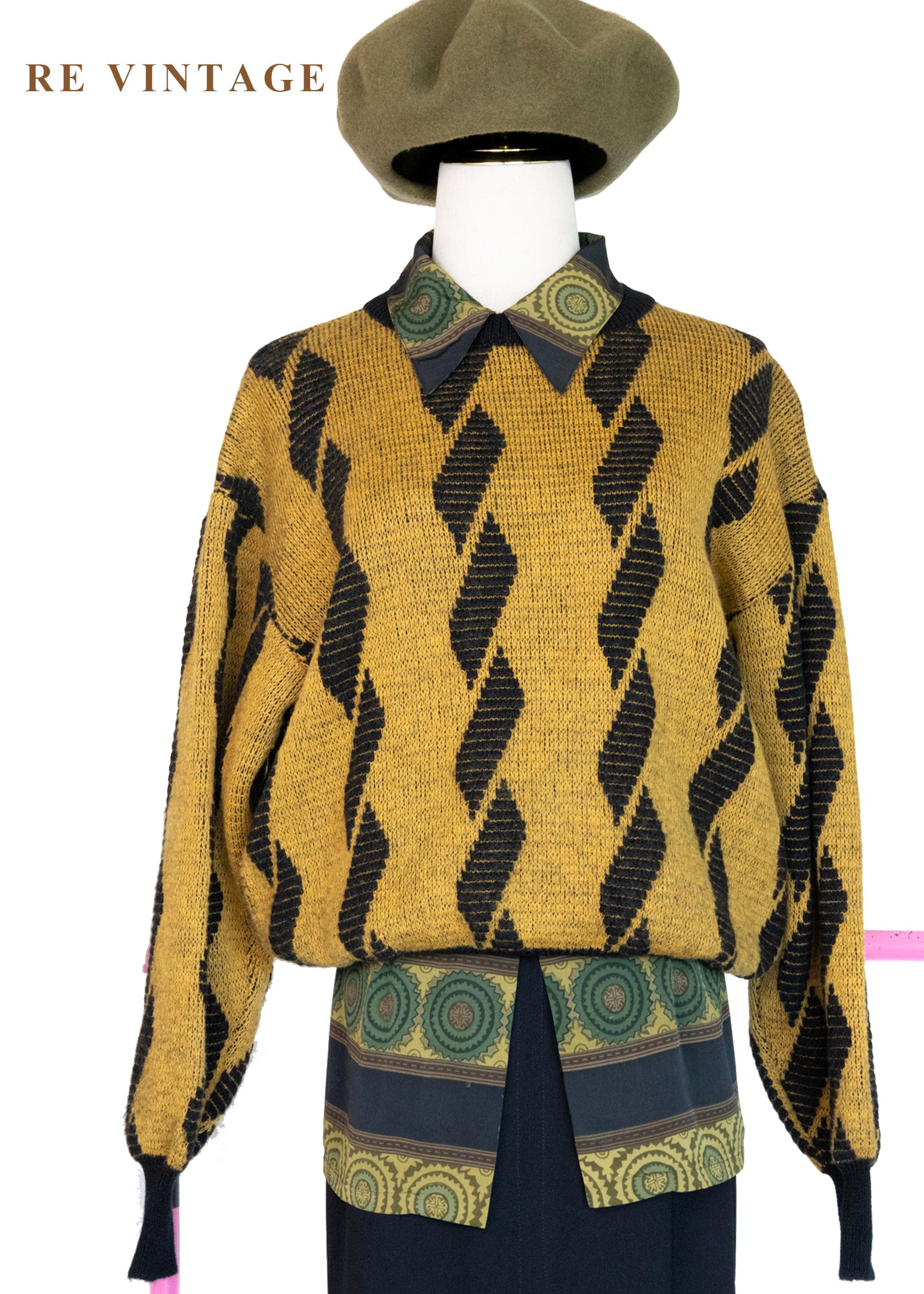 黑黃色螺旋紋路針織毛衣