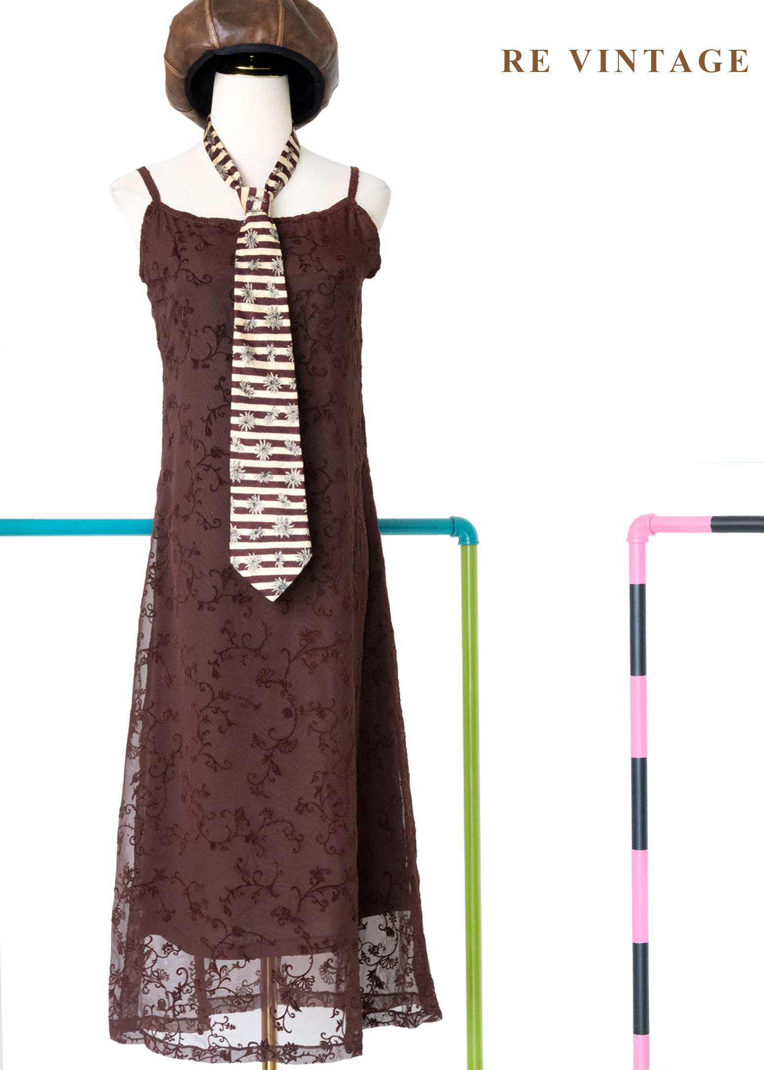 紅棕古典蔓藤細肩帶長洋裝