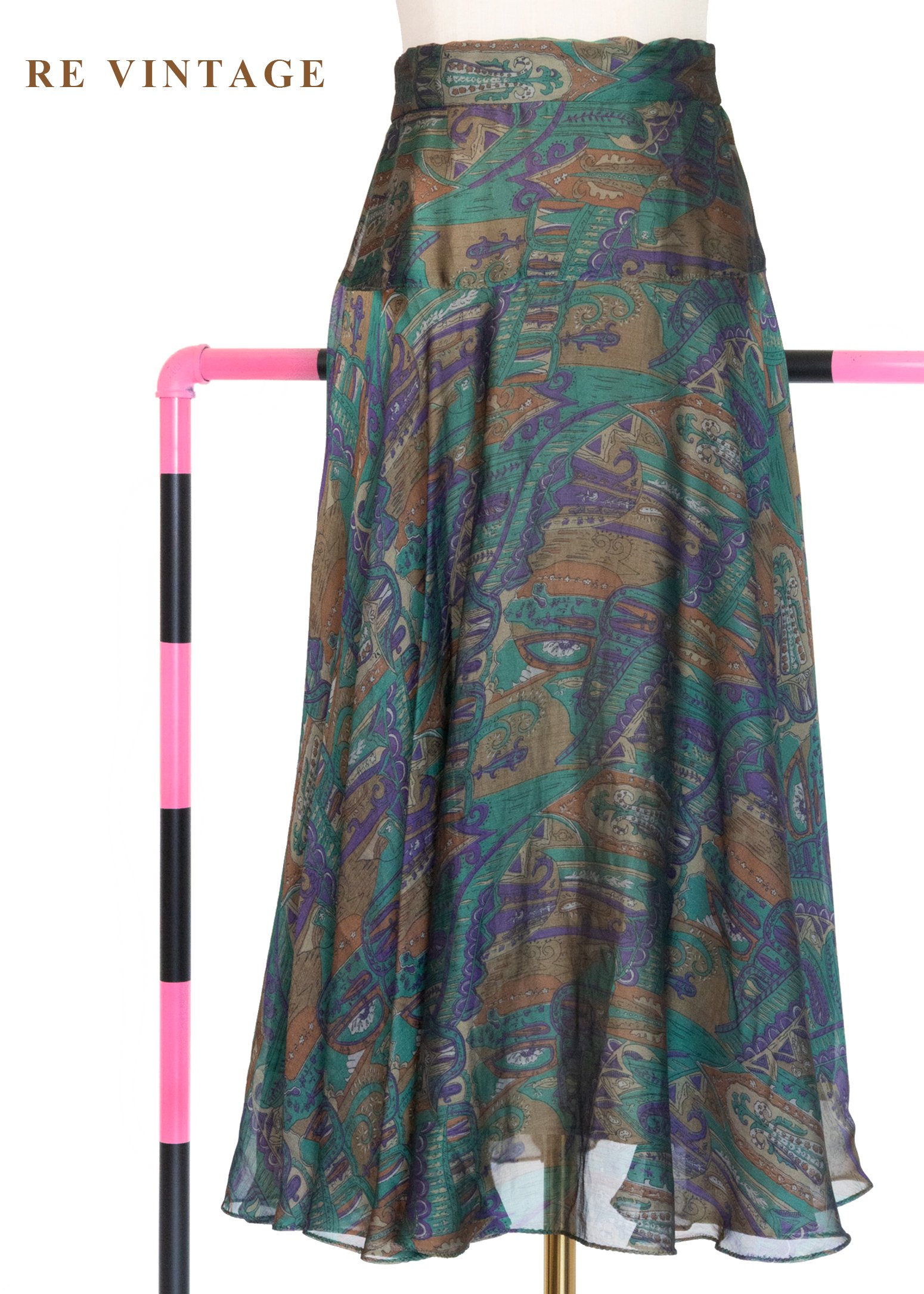 老城市的異國情調美裙（26-27"）