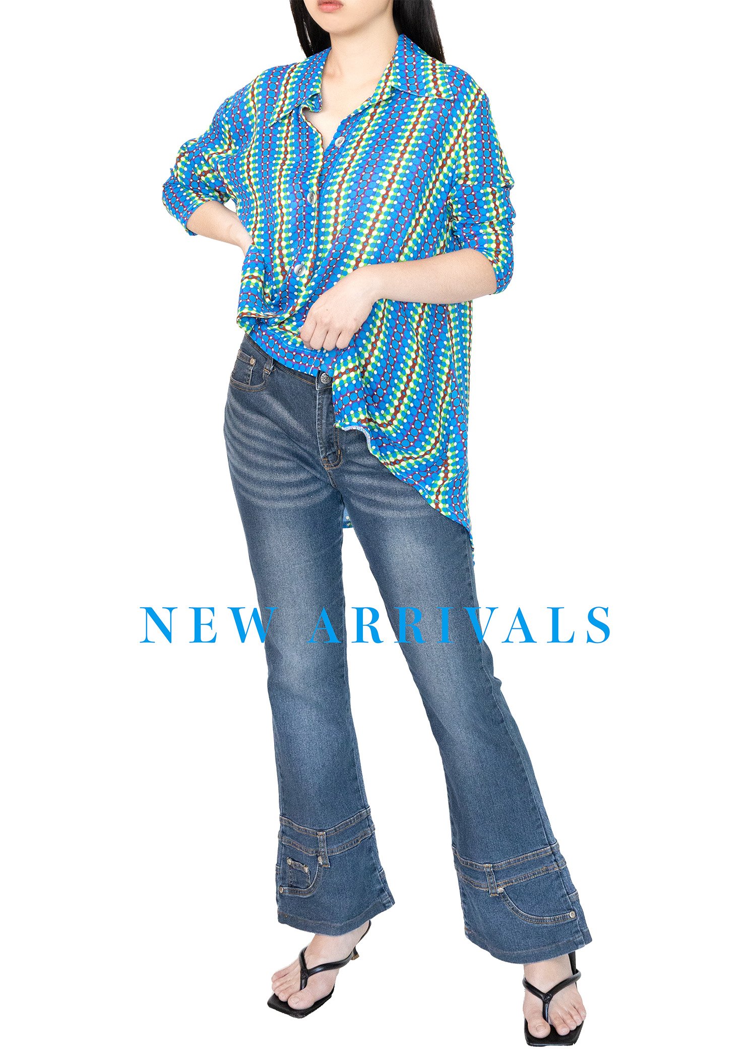 口袋設計拼接帥氣的牛仔喇叭褲