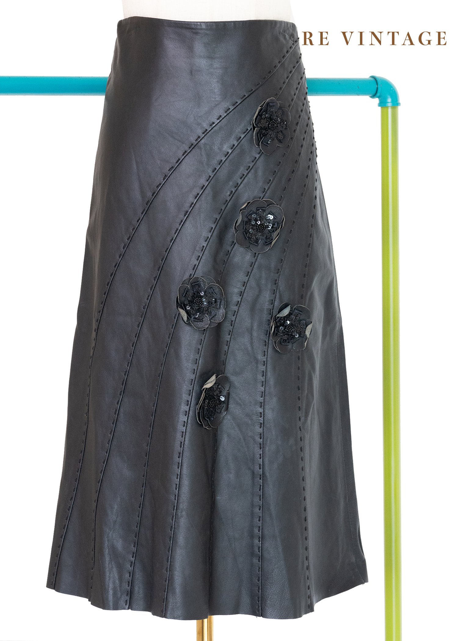 立體小花皮革美裙（26"）