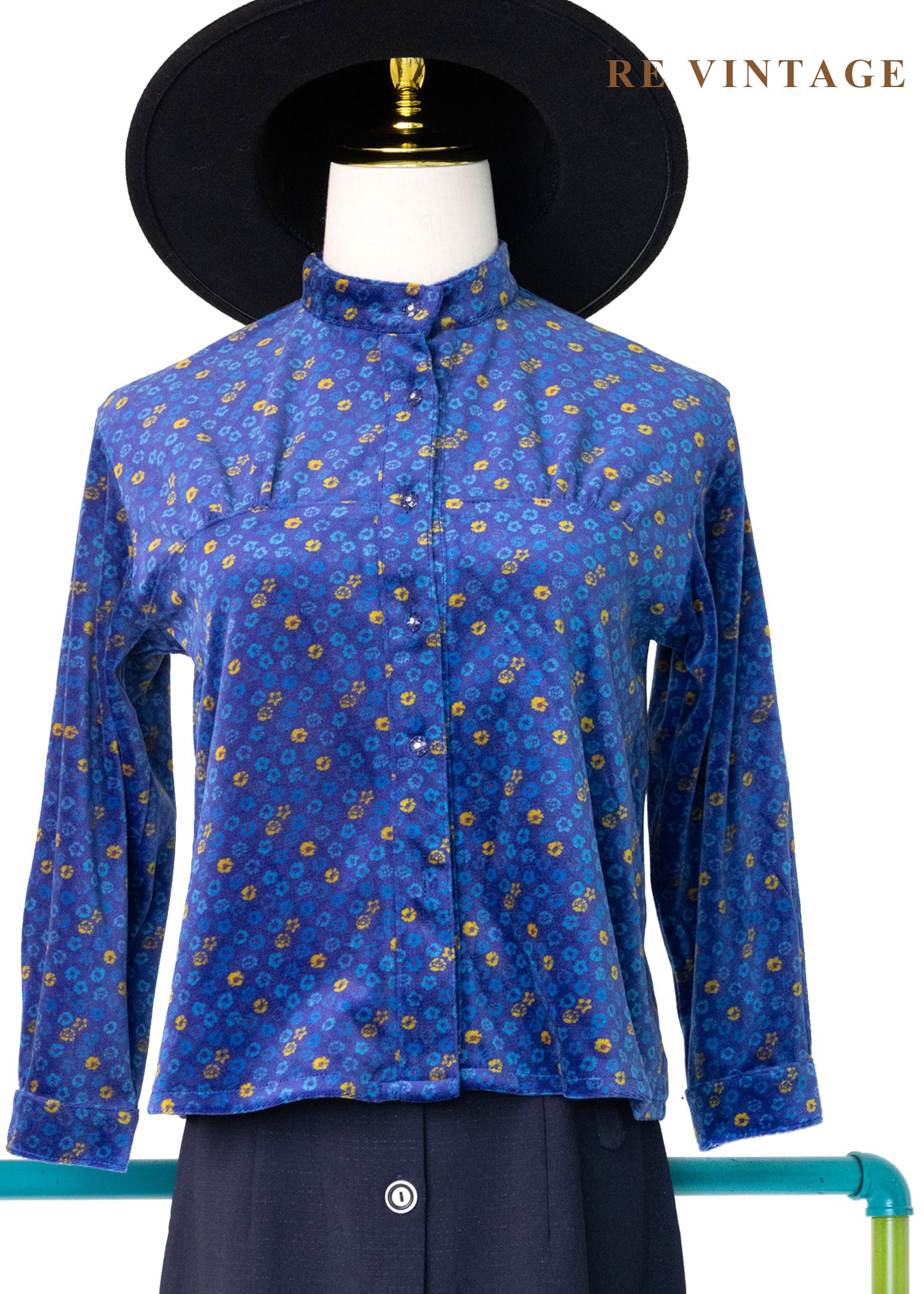 星空花朵散寶藍色絨布上衣