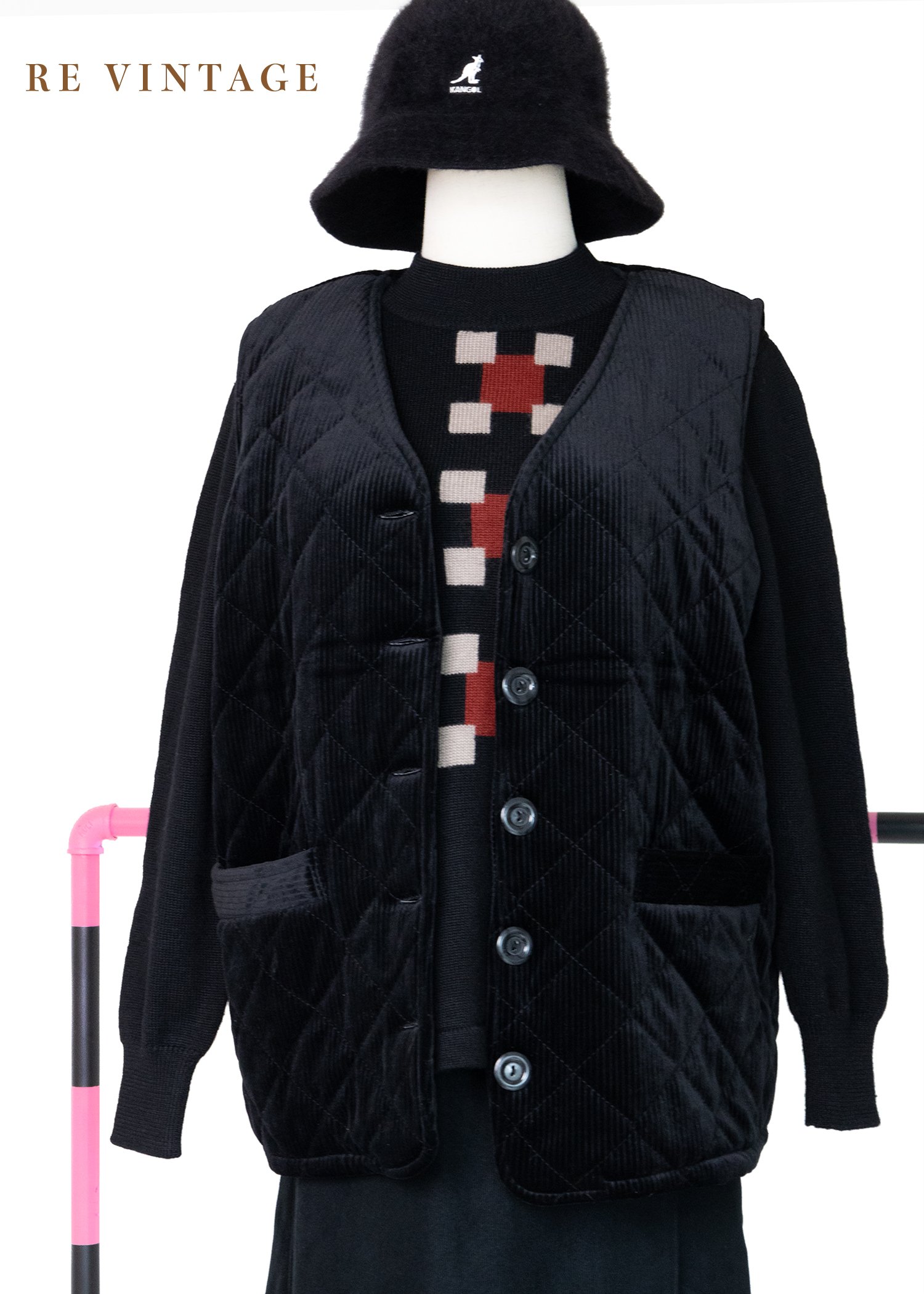 質感單品 - Black Velvet 菱格絨布背心