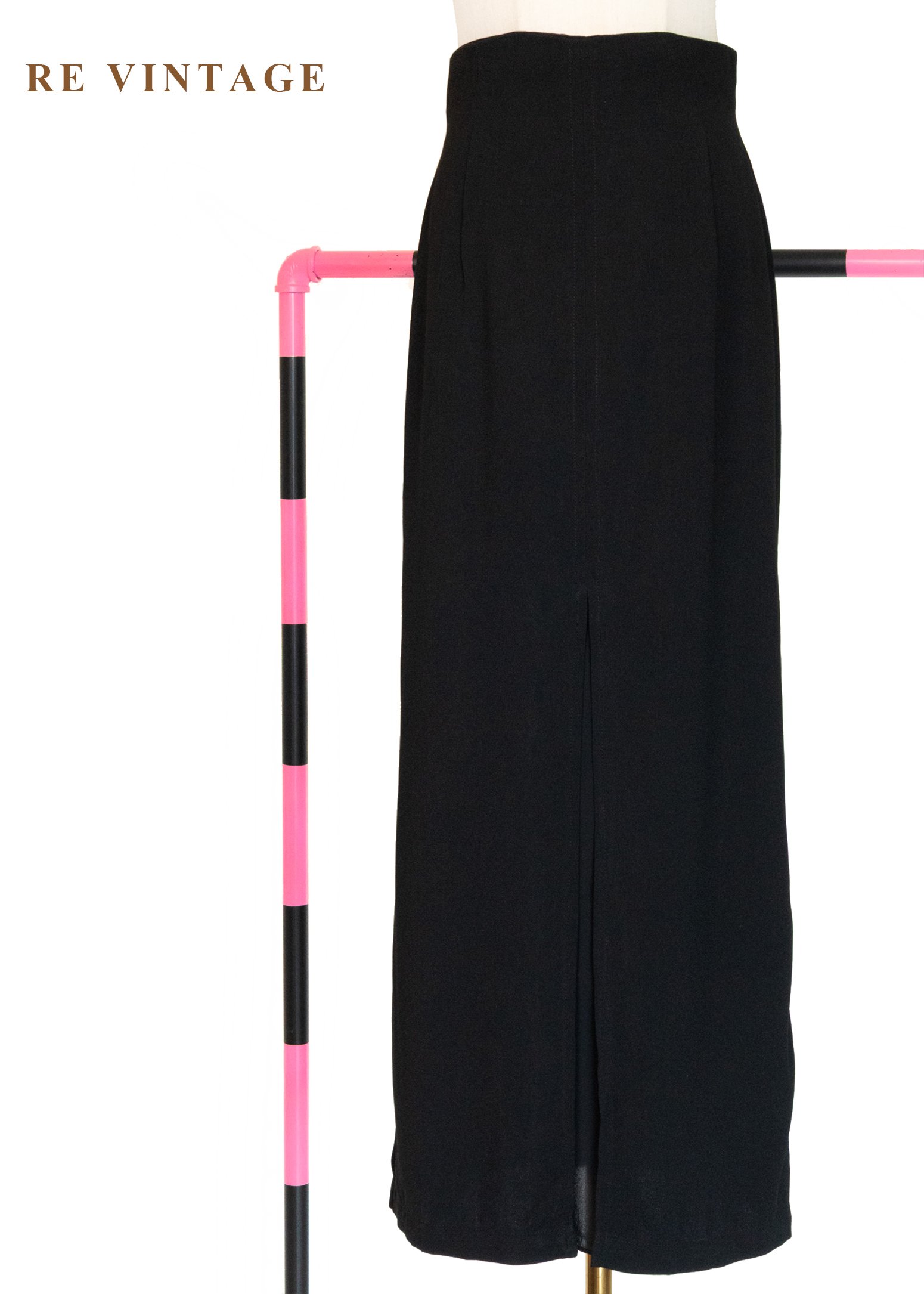 必備單品 - 黑魔女壓褶黑長裙（26"）