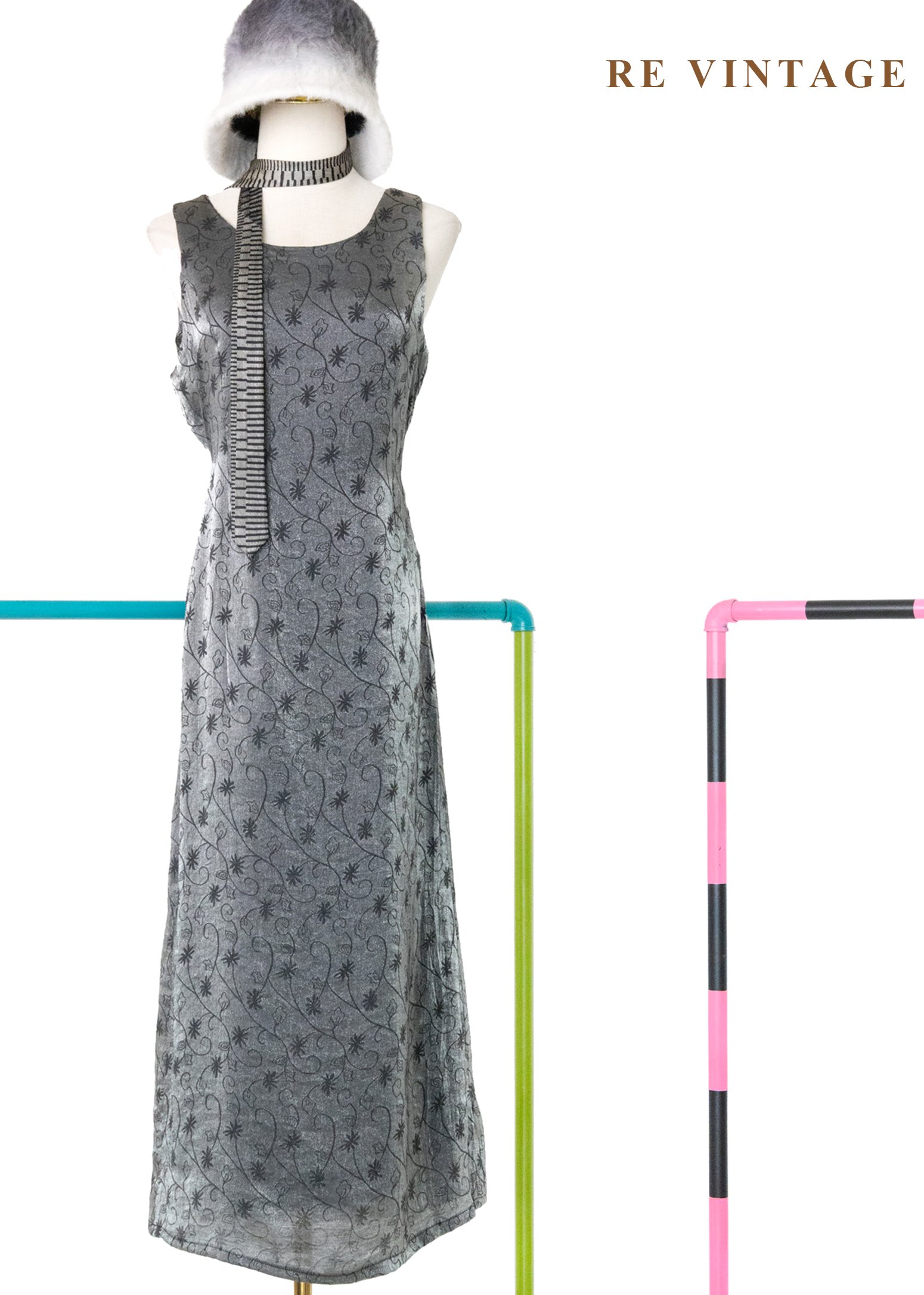 銀河裡的雛菊 - 銀線花卉連身長裙