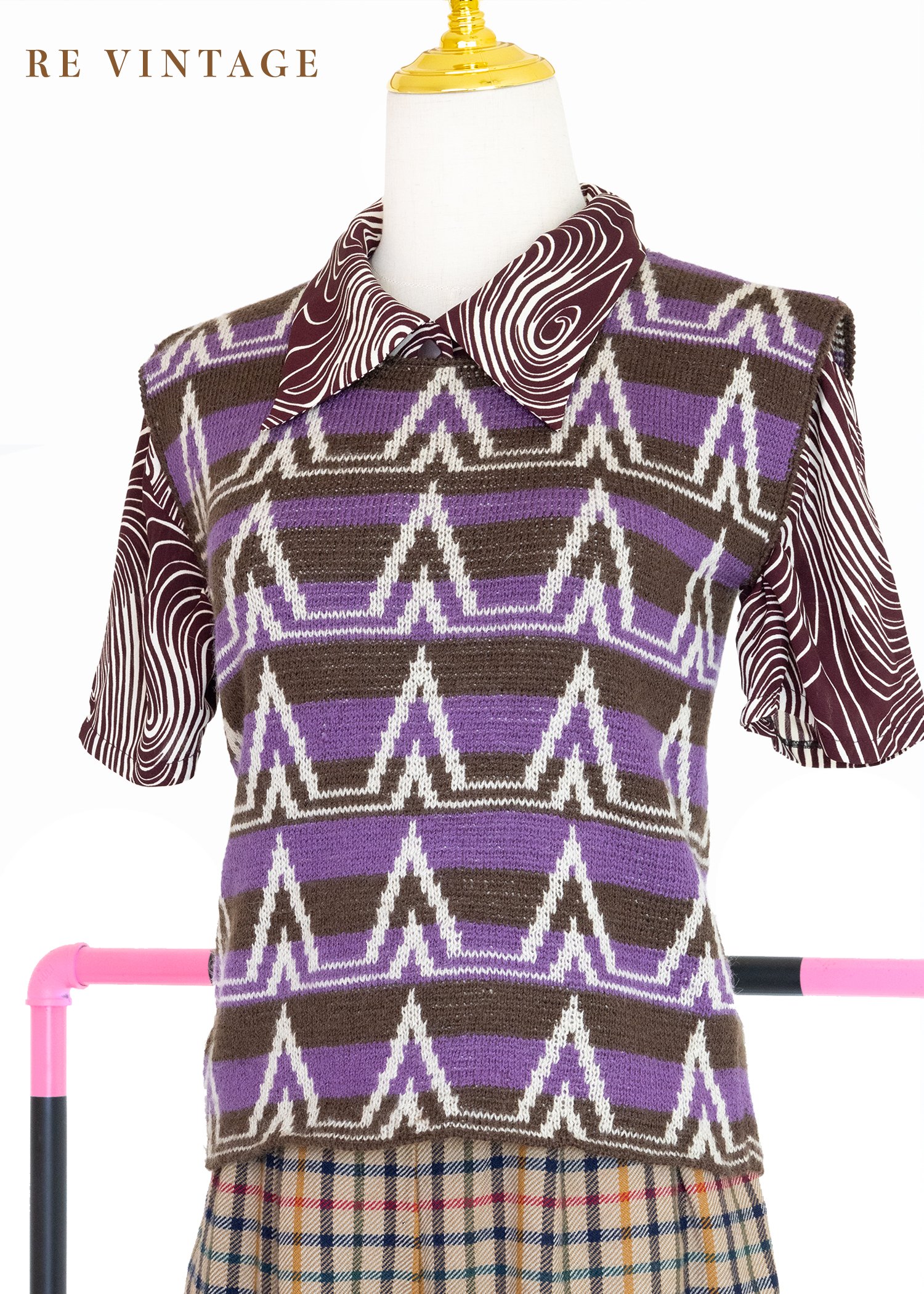 白白小山線條毛料針織背心