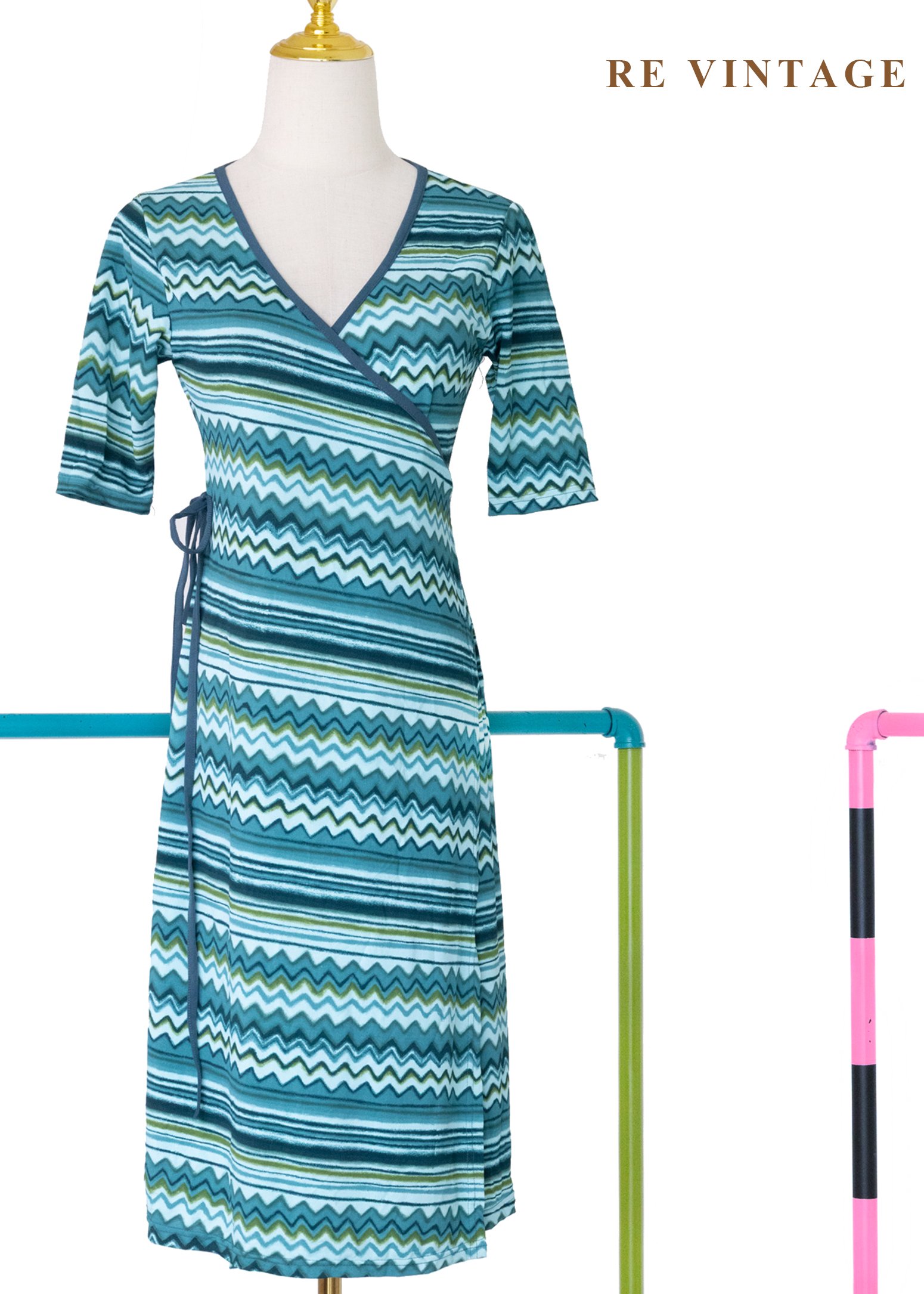 海波律動一片式洋裝