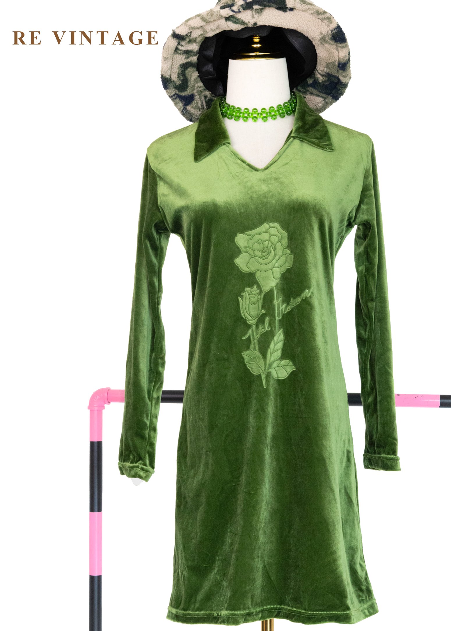 Moss Green 低調精緻玫瑰花絨布短洋裝