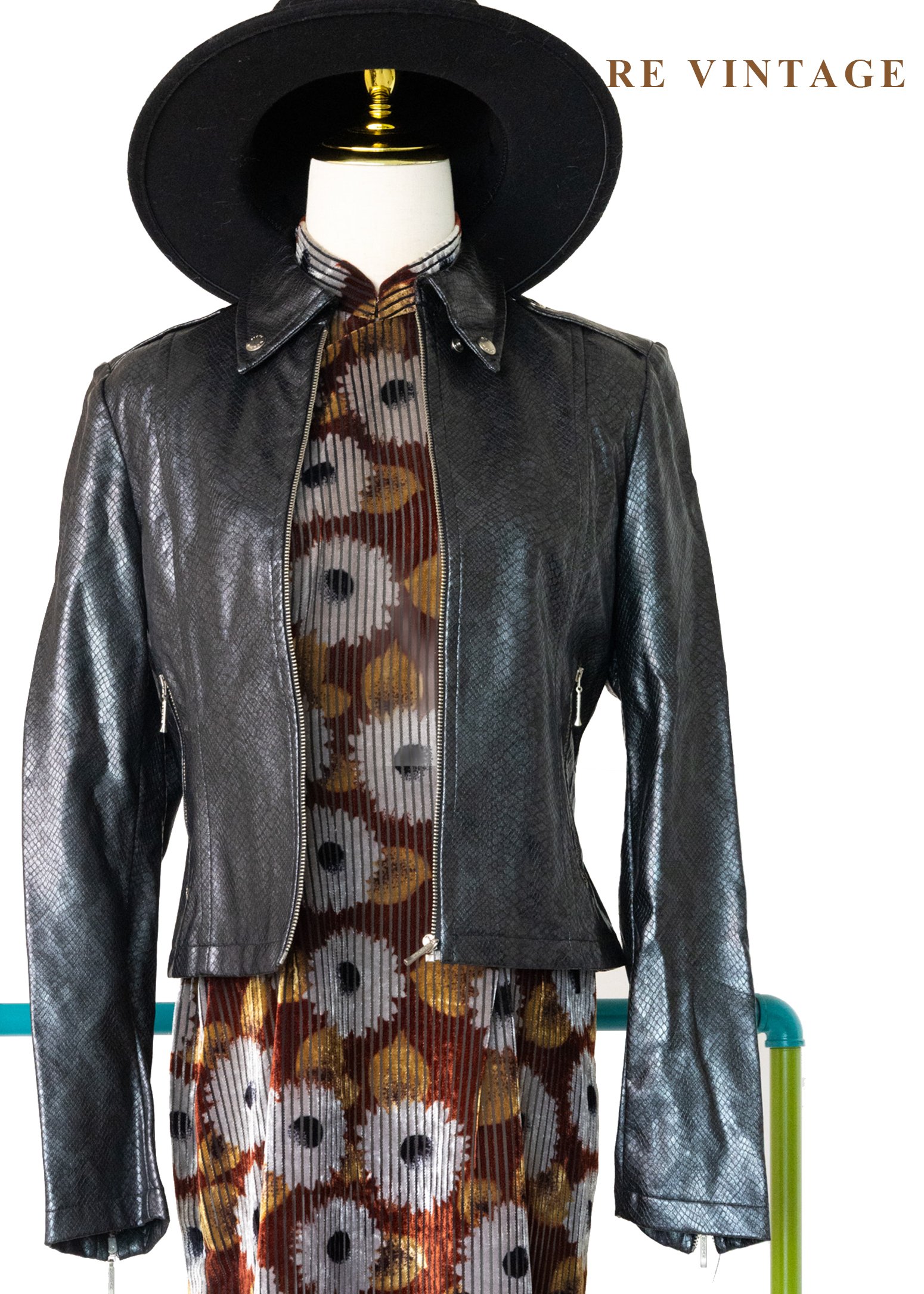 土耳其製 - 仿蛇皮壓紋光澤亮皮外套